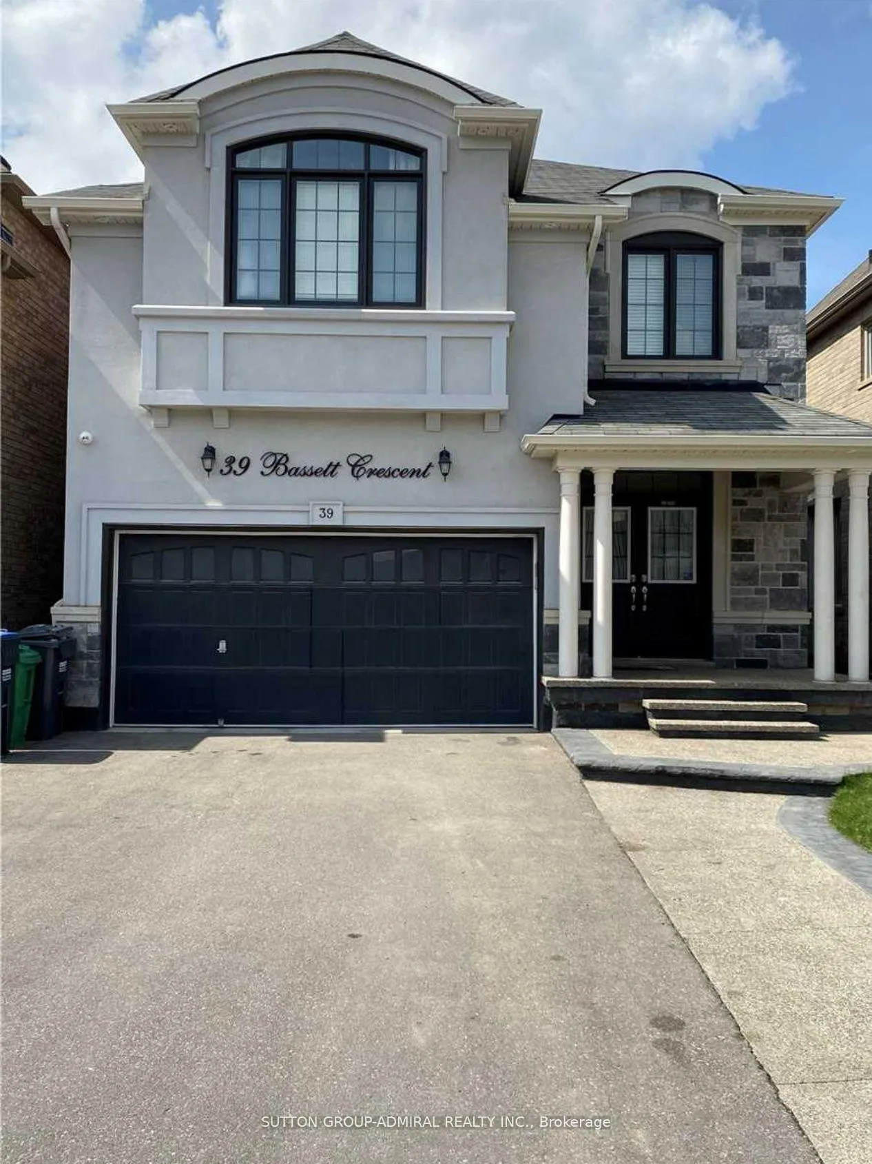 Photo 1 of Unit Basement, 39 Bassett Crescent, Brampton, Credit Valley — HOMEH