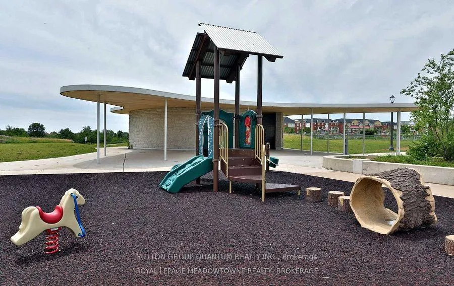 Photo 25 of Unit 21, 47 Hays Boulevard, Oakville, River Oaks — HOMEH