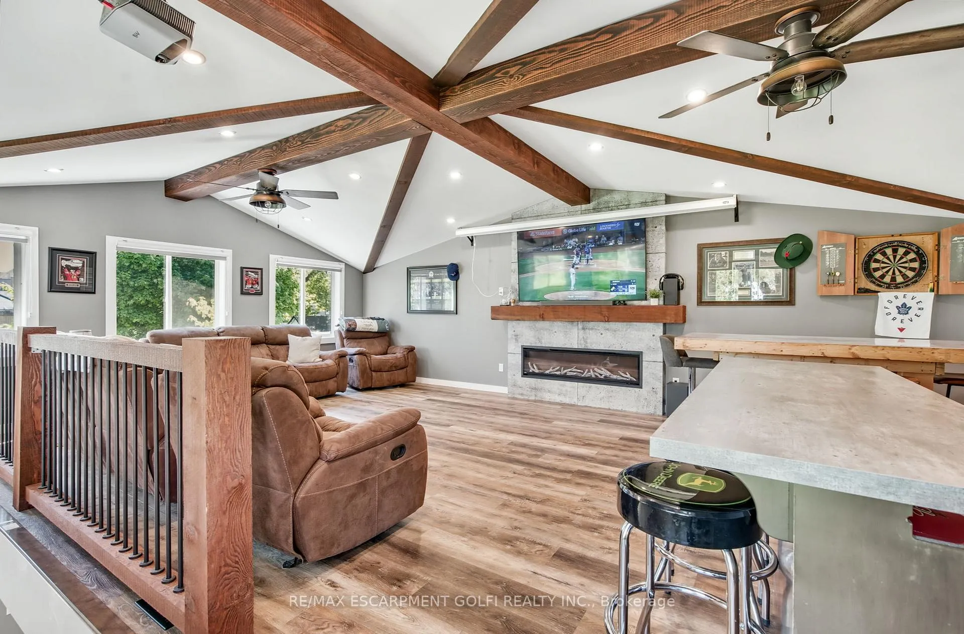 Photo 30 of 4279 East Avenue, Lincoln, Beamsville — HOMEH