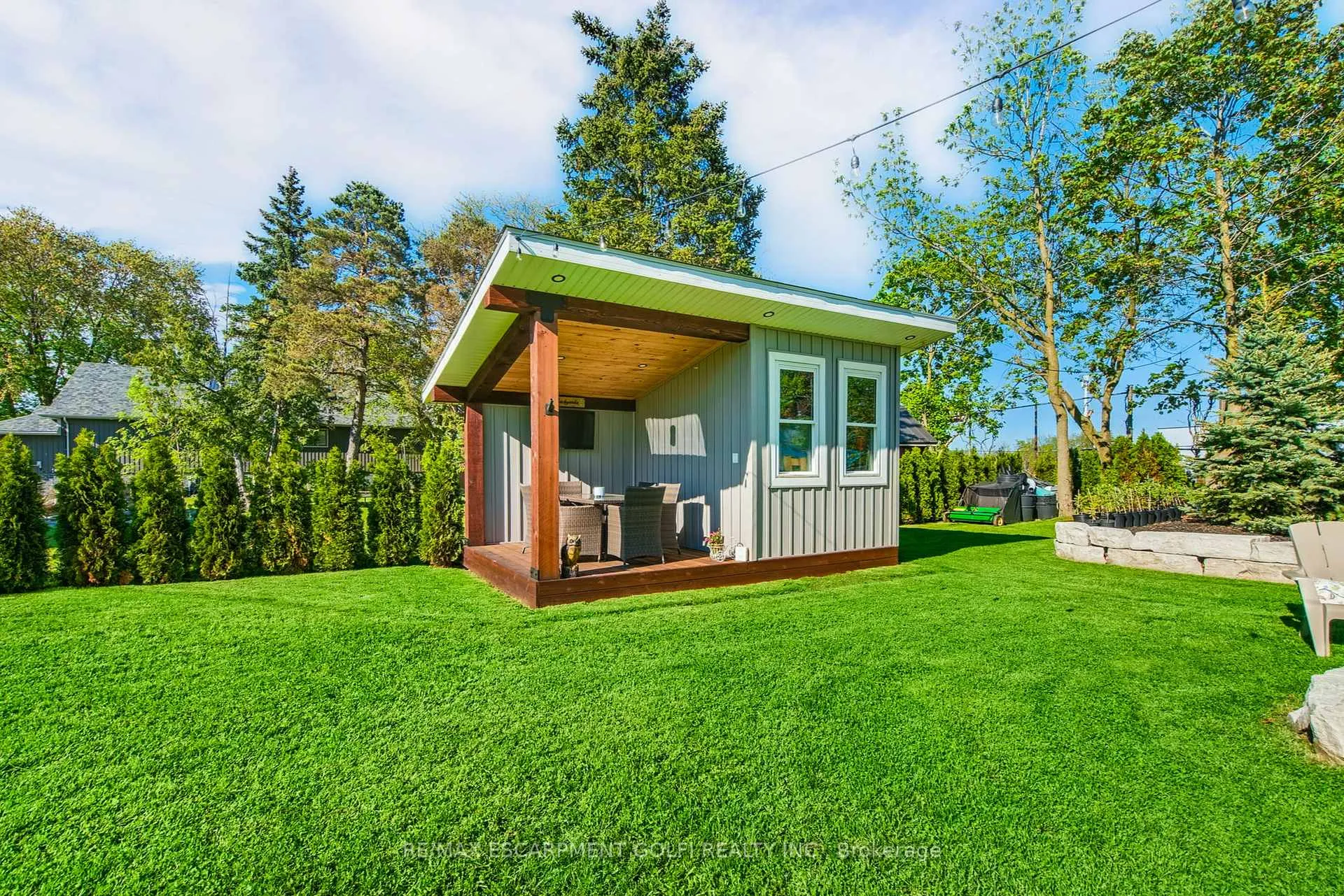 Photo 34 of 4279 East Avenue, Lincoln, Beamsville — HOMEH