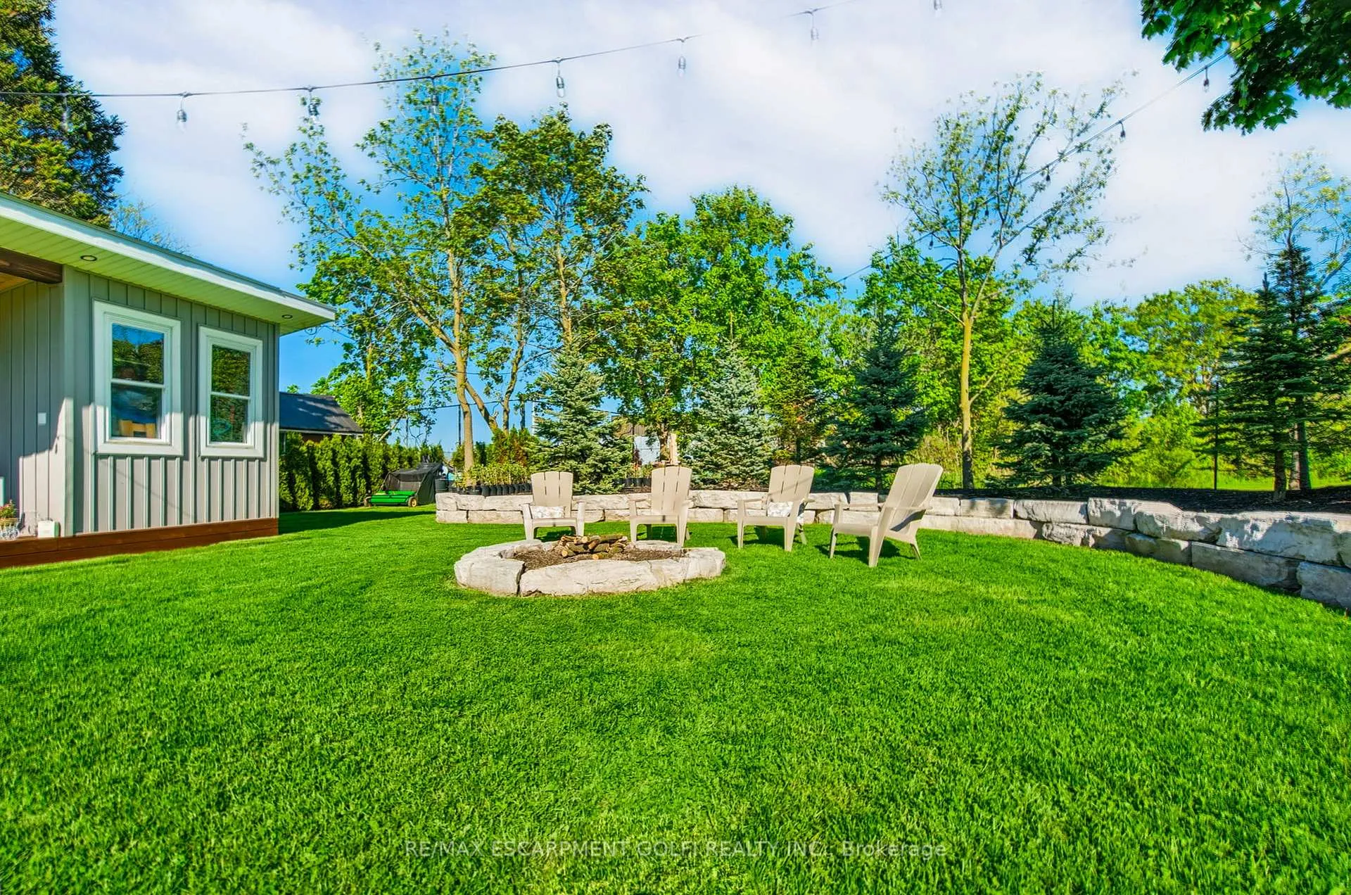 Photo 35 of 4279 East Avenue, Lincoln, Beamsville — HOMEH