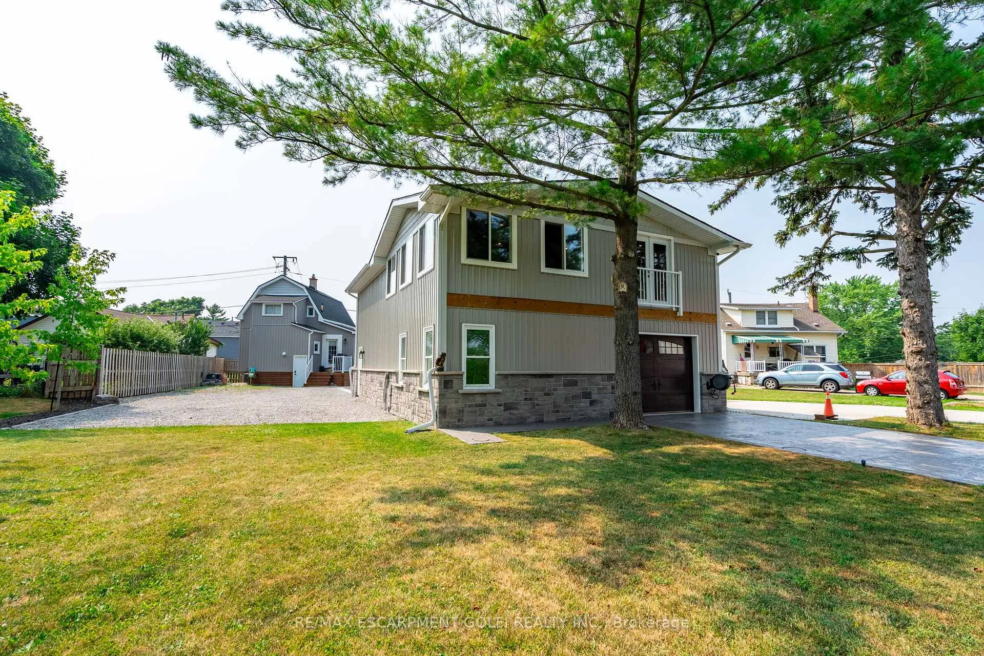 Photo 39 of 4279 East Avenue, Lincoln, Beamsville — HOMEH