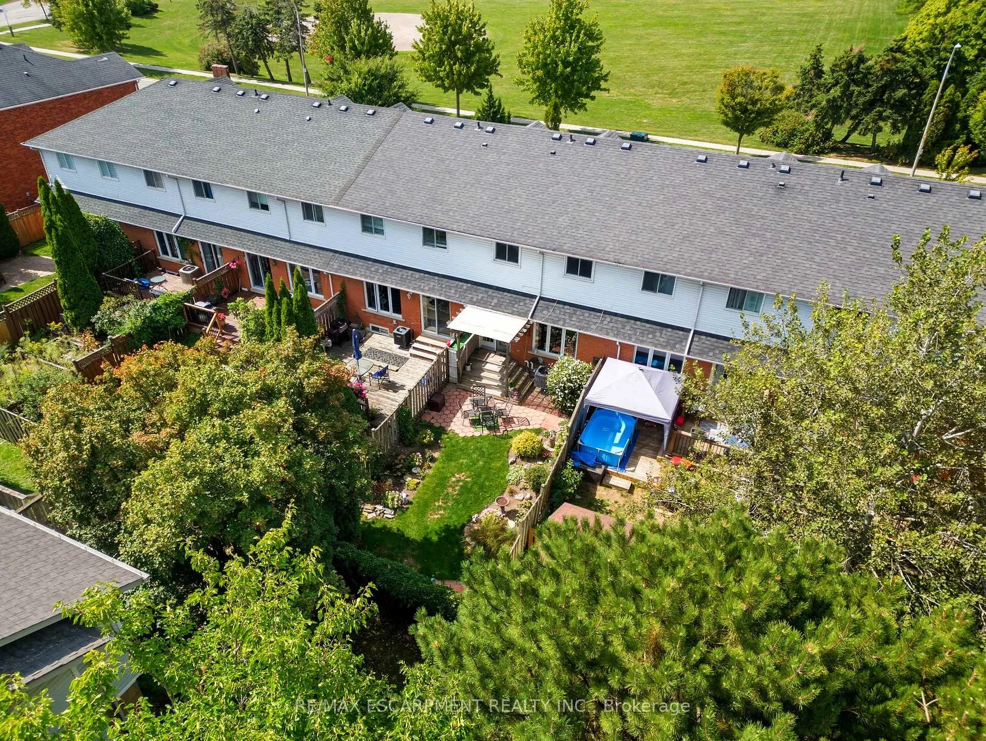 Photo 38 of 57 Pinewoods Drive, Hamilton, Stoney Creek Mountain — HOMEH