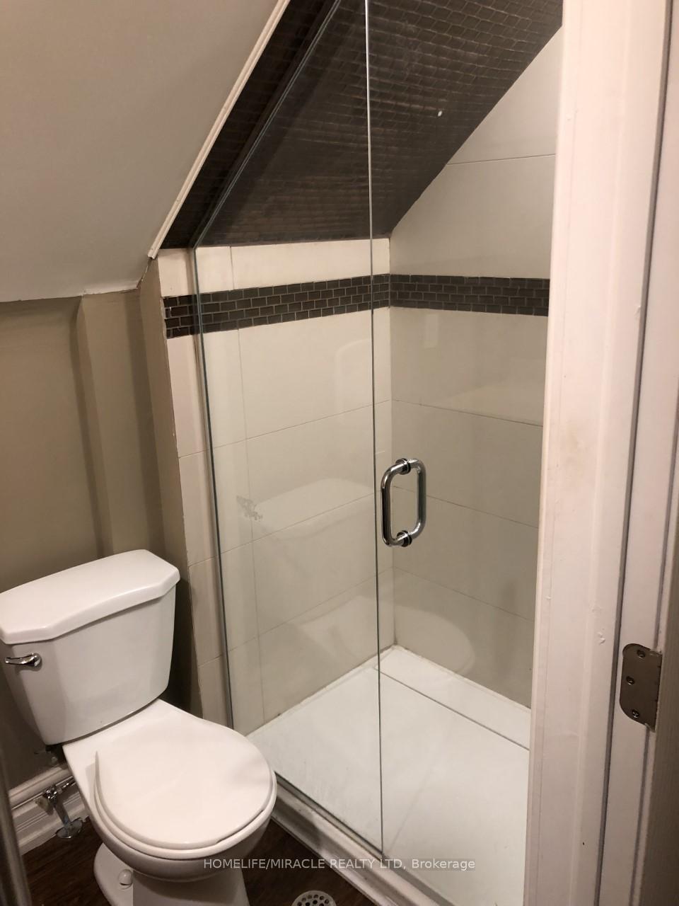 Photo 6 of Unit 1, 2021 Edinburgh Drive, Burlington, Brant — HOMEH