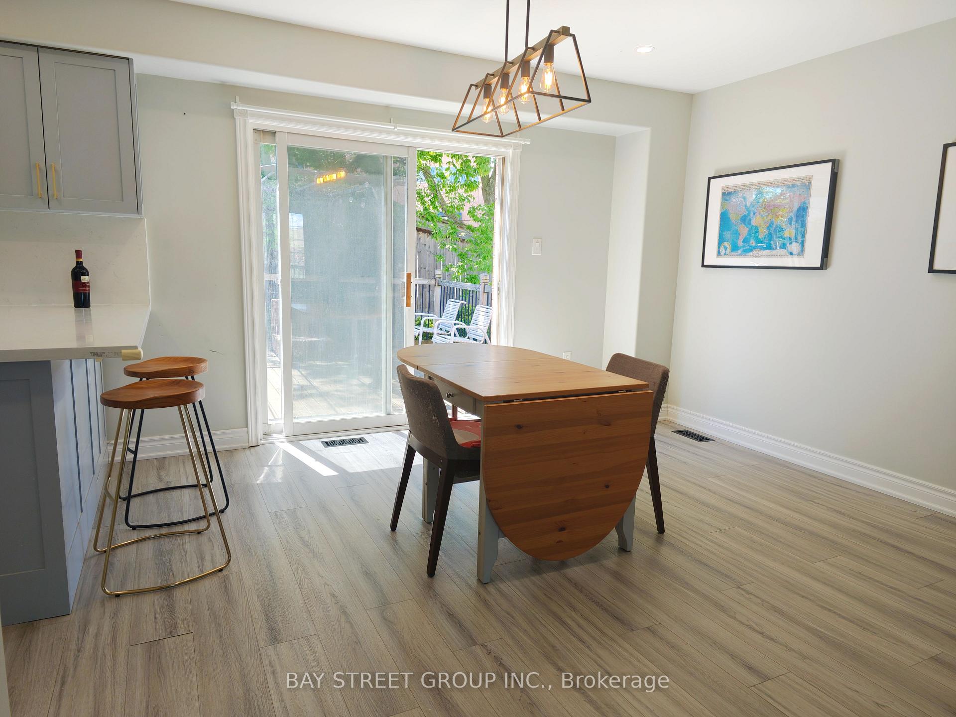 Photo 5 of 18 Wrendale Crescent, Georgina, Keswick South — HOMEH