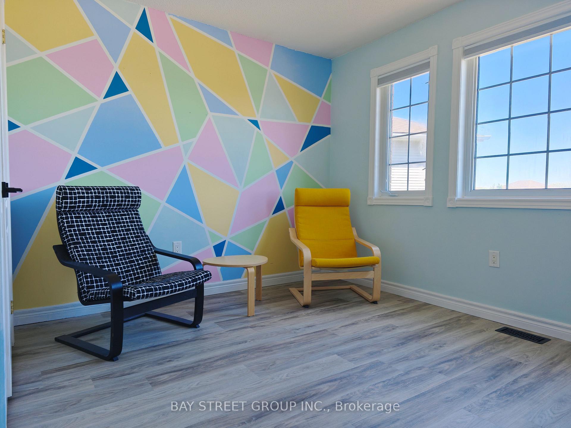 Photo 9 of 18 Wrendale Crescent, Georgina, Keswick South — HOMEH