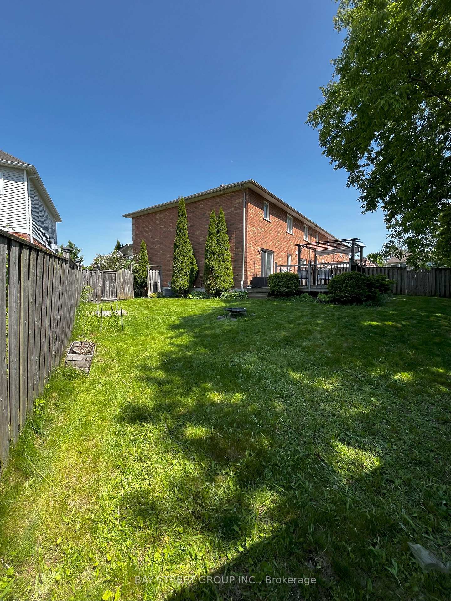 Photo 21 of 18 Wrendale Crescent, Georgina, Keswick South — HOMEH