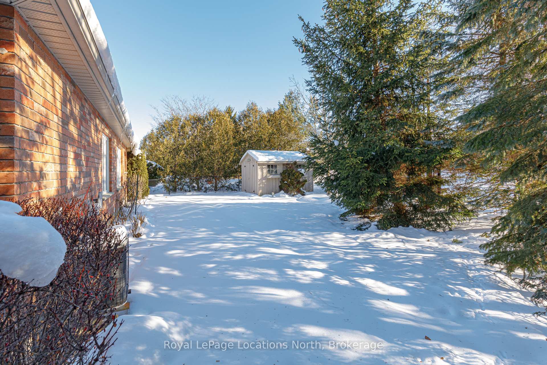 Photo 2 of 61 Connor Avenue, Collingwood — HOMEH