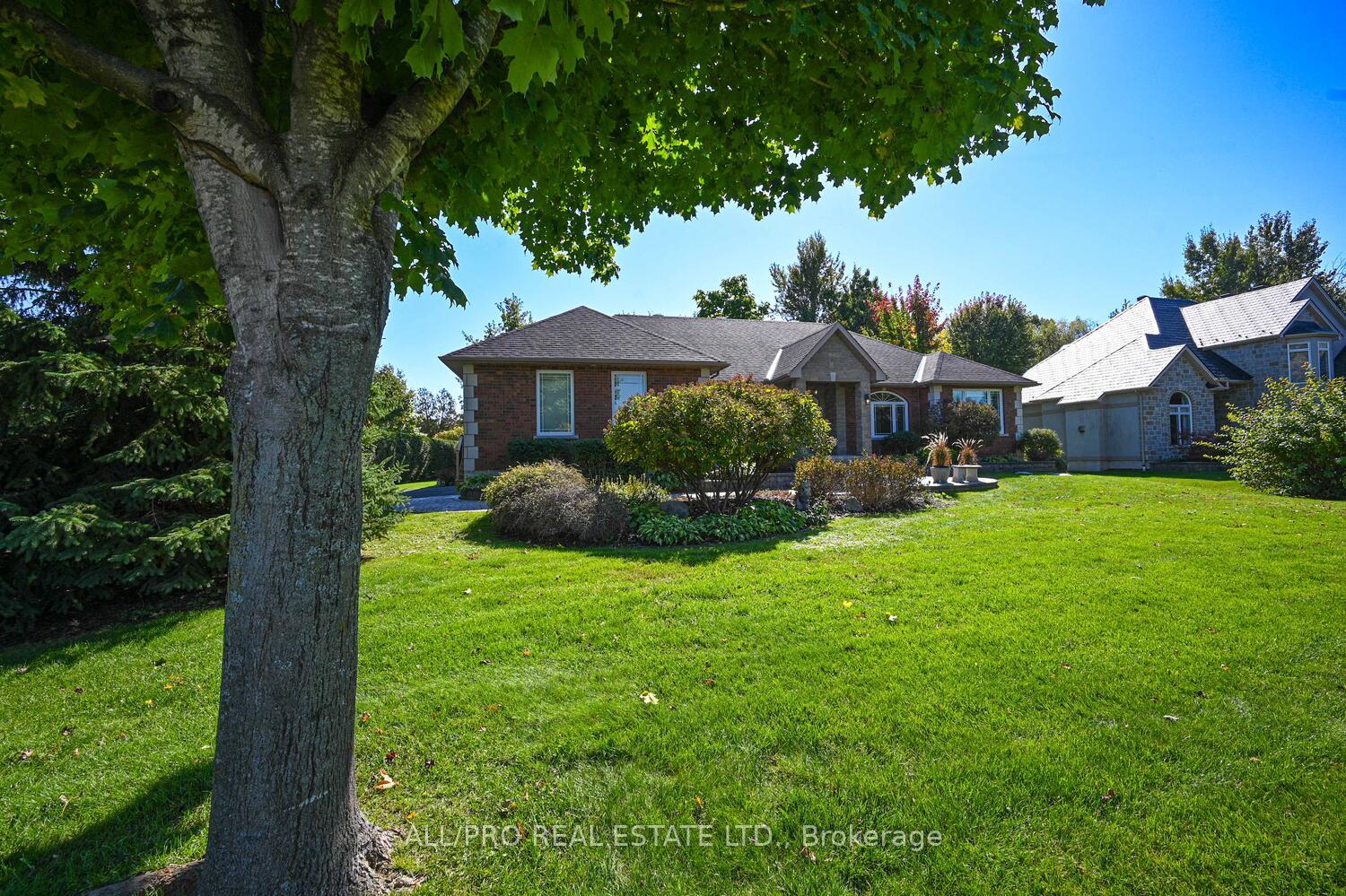 Photo 4 of 1238 Tintern Drive W, Ottawa, Greely — HOMEH