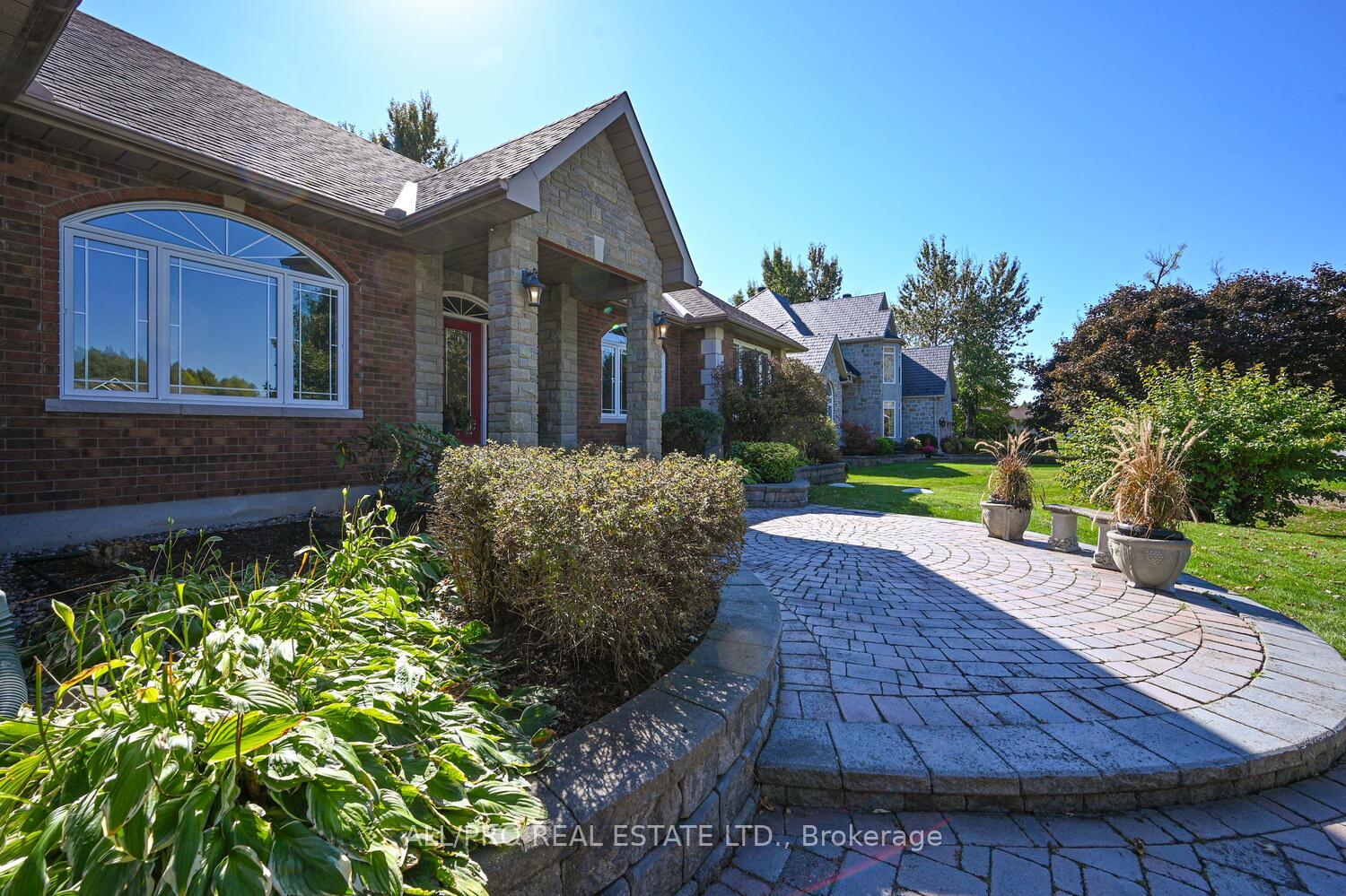Photo 6 of 1238 Tintern Drive W, Ottawa, Greely — HOMEH