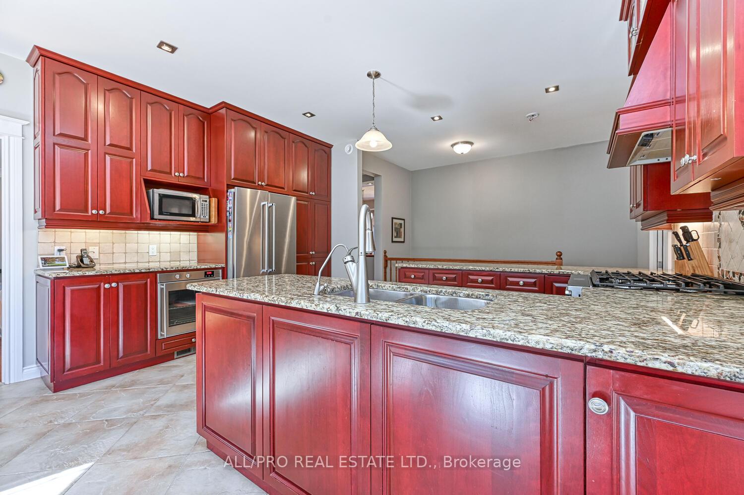 Photo 13 of 1238 Tintern Drive W, Ottawa, Greely — HOMEH