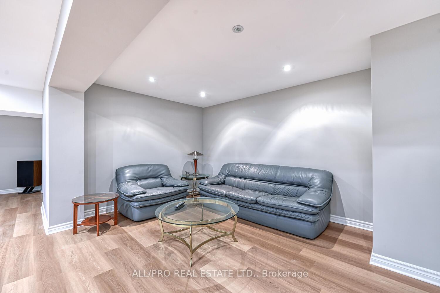 Photo 23 of 1238 Tintern Drive W, Ottawa, Greely — HOMEH