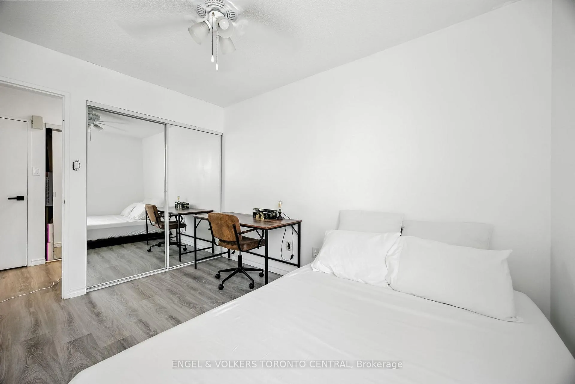 Photo 22 of Unit 910, 1210 Radom Street, Pickering, Bay Ridges — HOMEH