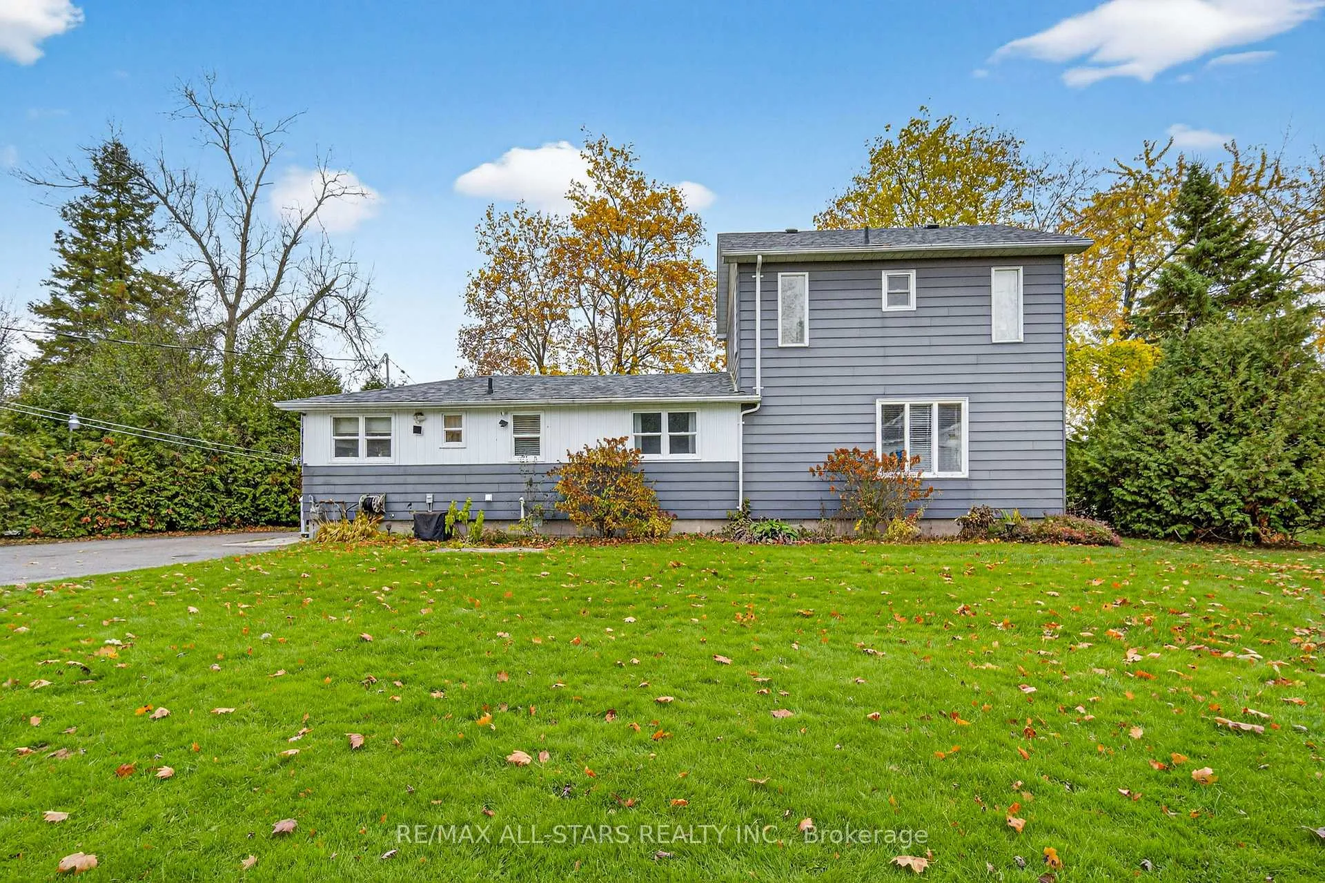 Photo 4 of 19 Charlotte Crescent, Kawartha Lakes, Omemee — HOMEH