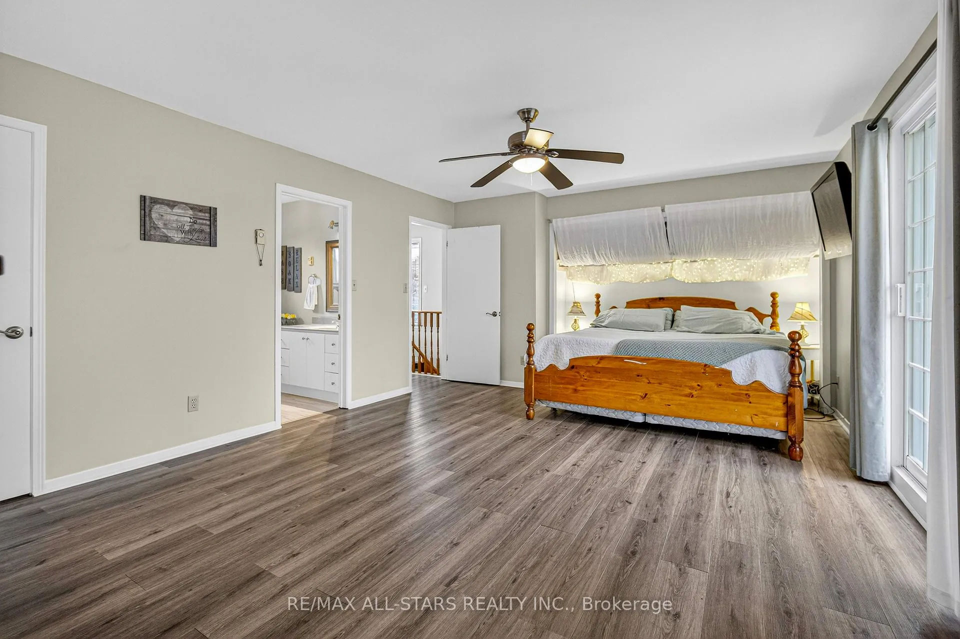 Photo 19 of 19 Charlotte Crescent, Kawartha Lakes, Omemee — HOMEH