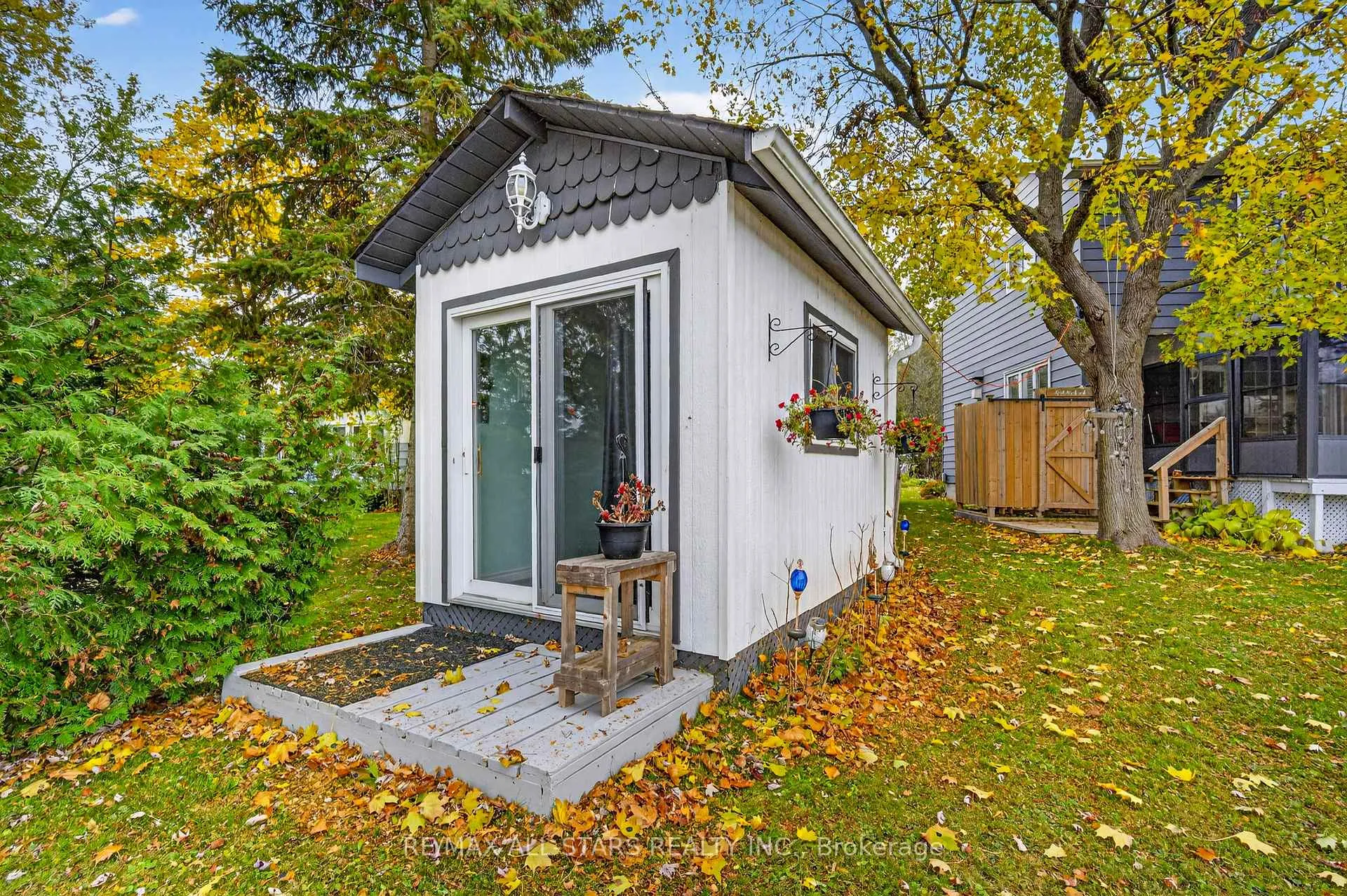 Photo 29 of 19 Charlotte Crescent, Kawartha Lakes, Omemee — HOMEH