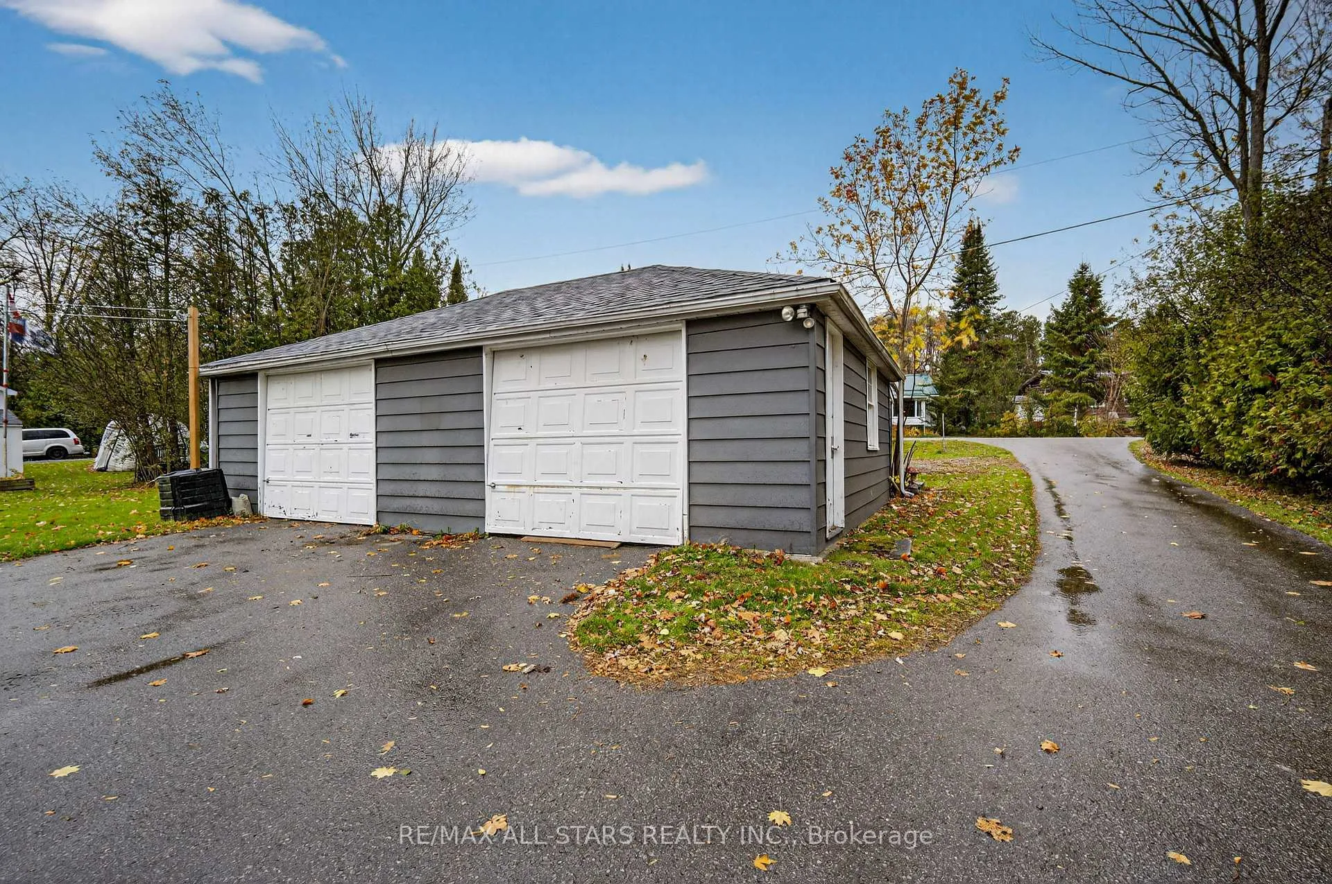 Photo 38 of 19 Charlotte Crescent, Kawartha Lakes, Omemee — HOMEH
