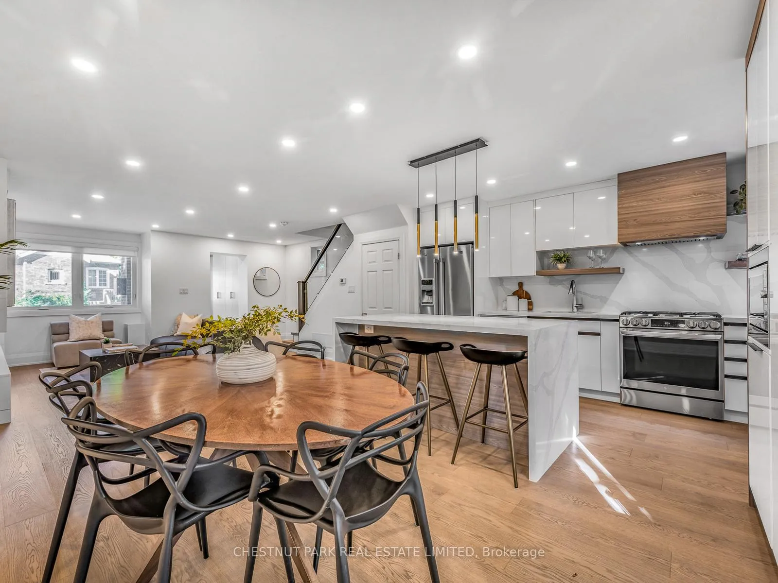 Photo 13 of 629 Duplex Avenue, Toronto, Lawrence Park South — HOMEH