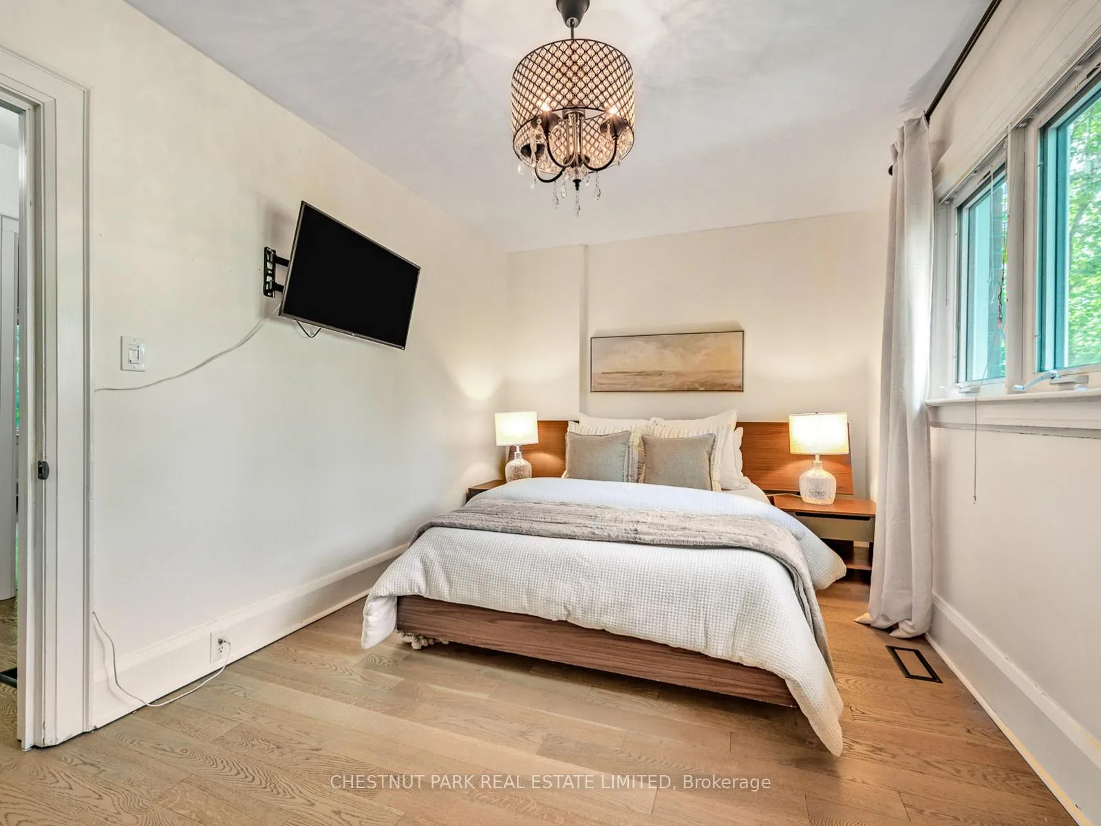 Photo 23 of 629 Duplex Avenue, Toronto, Lawrence Park South — HOMEH