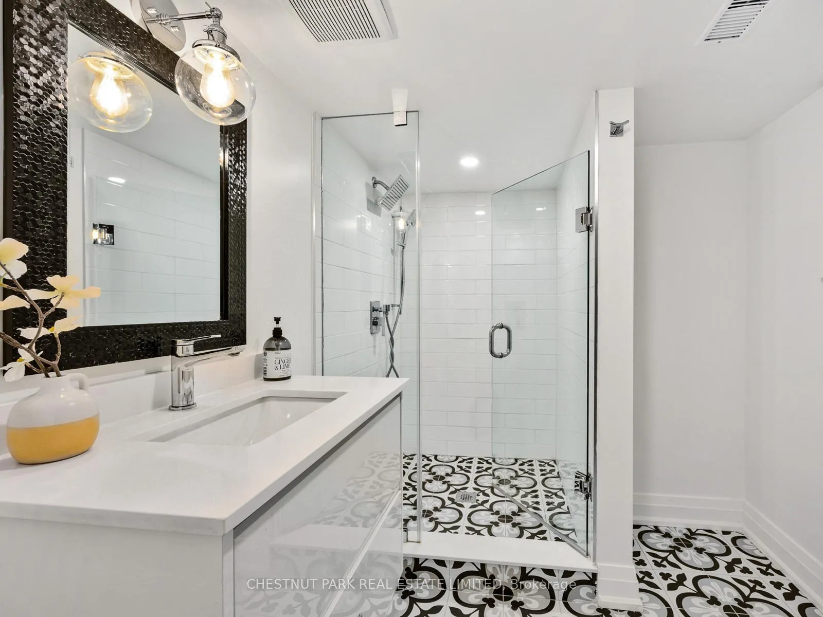 Photo 36 of 629 Duplex Avenue, Toronto, Lawrence Park South — HOMEH