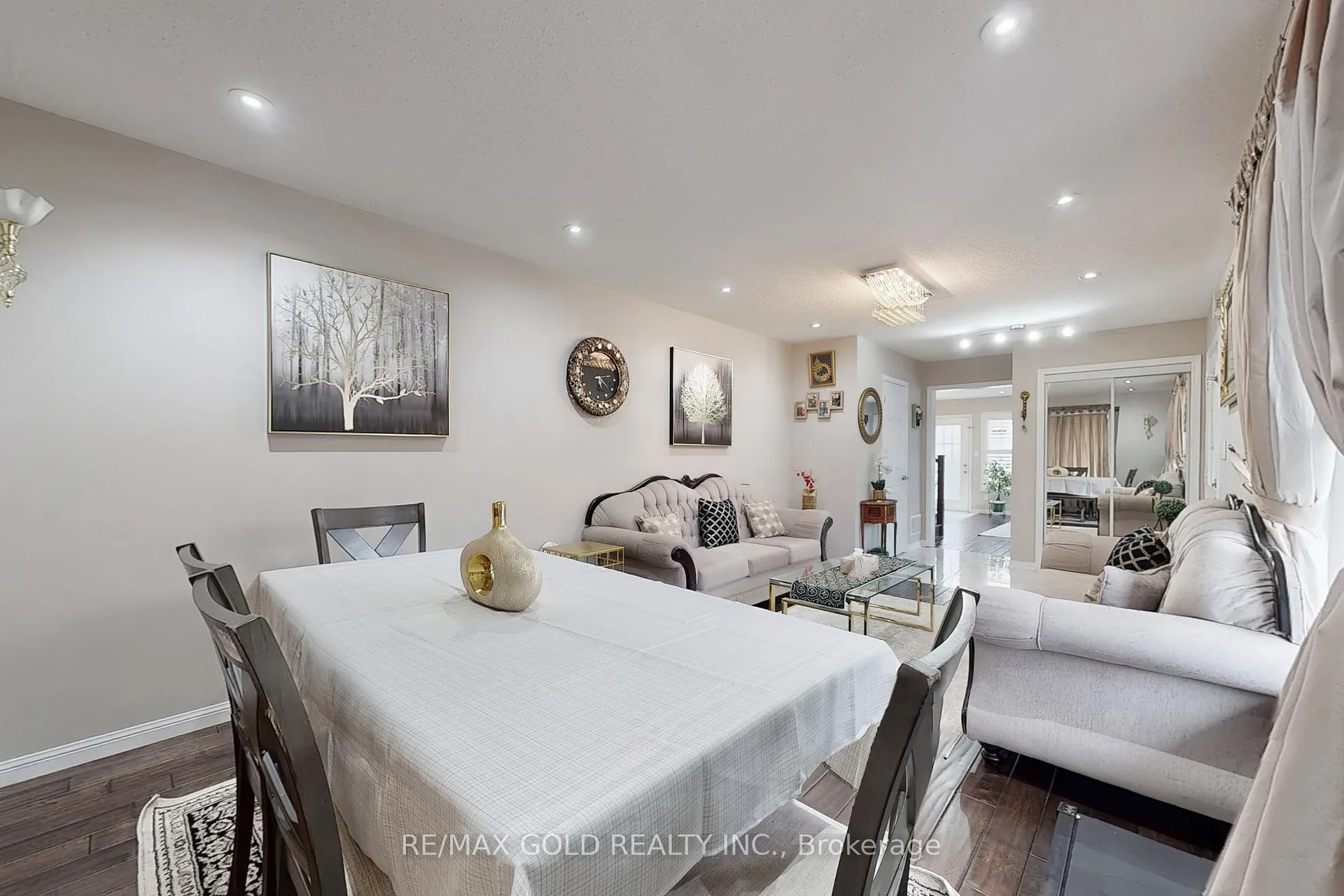 Photo 5 of 933 Raftis Crescent, Milton, Coates — HOMEH