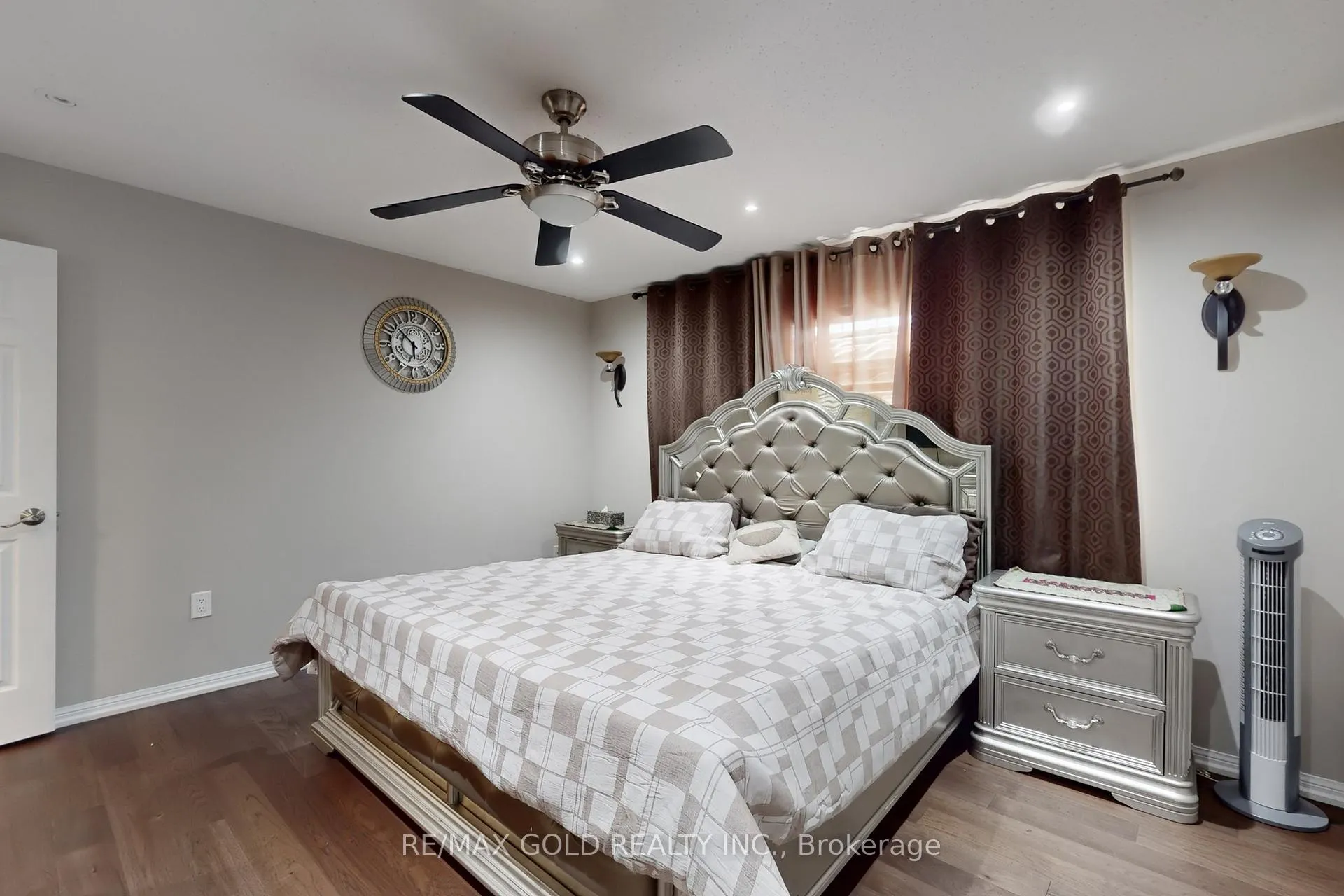 Photo 16 of 933 Raftis Crescent, Milton, Coates — HOMEH