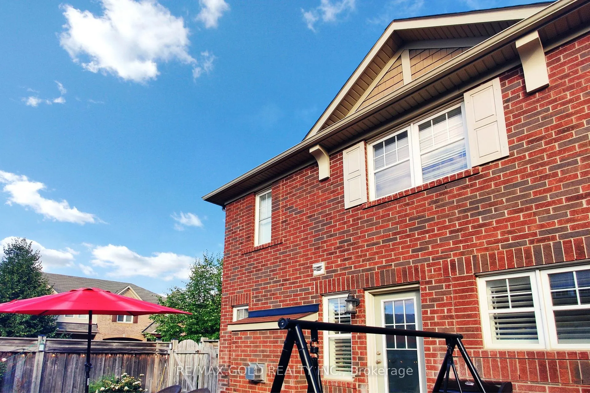 Photo 42 of 933 Raftis Crescent, Milton, Coates — HOMEH