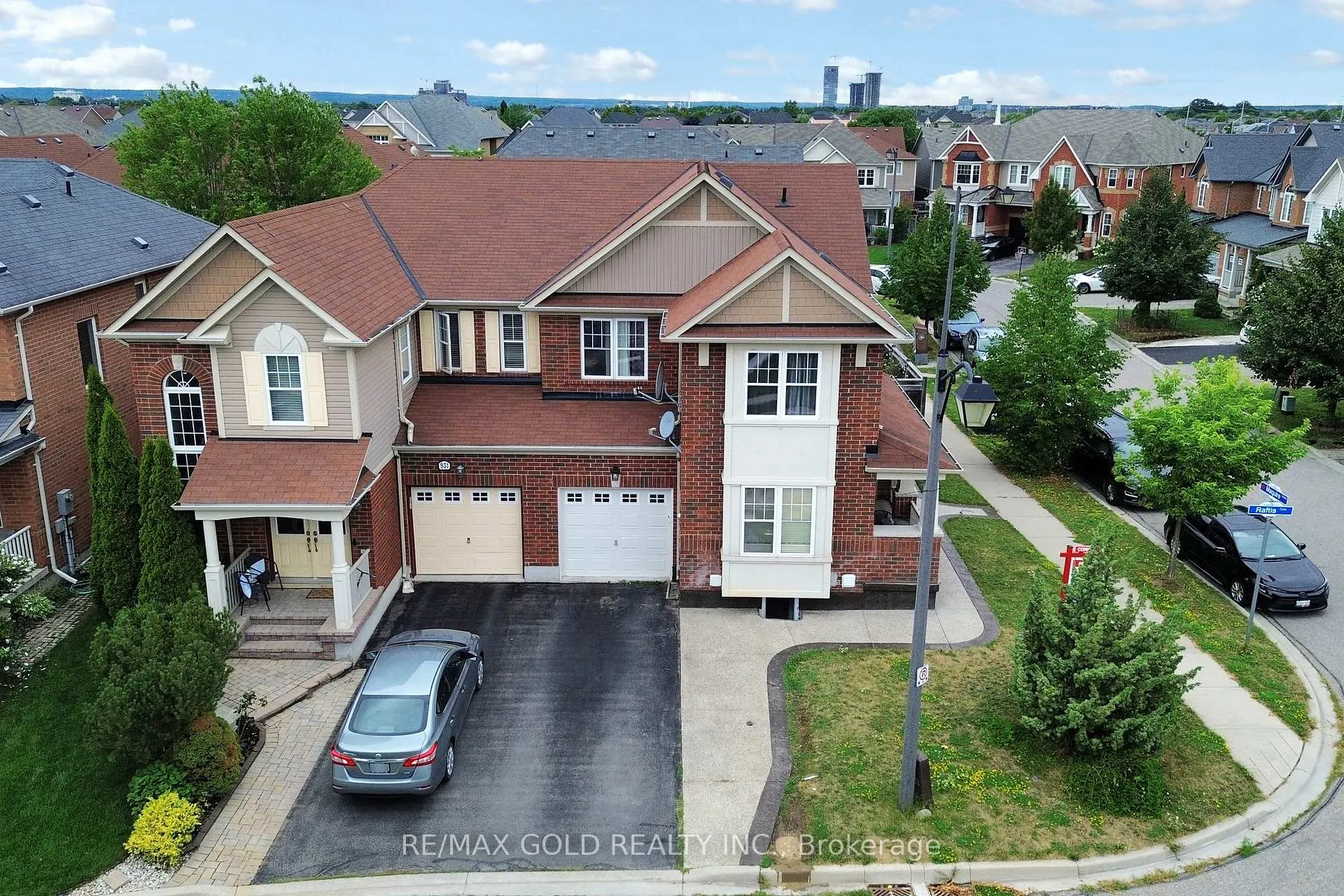 Photo 45 of 933 Raftis Crescent, Milton, Coates — HOMEH