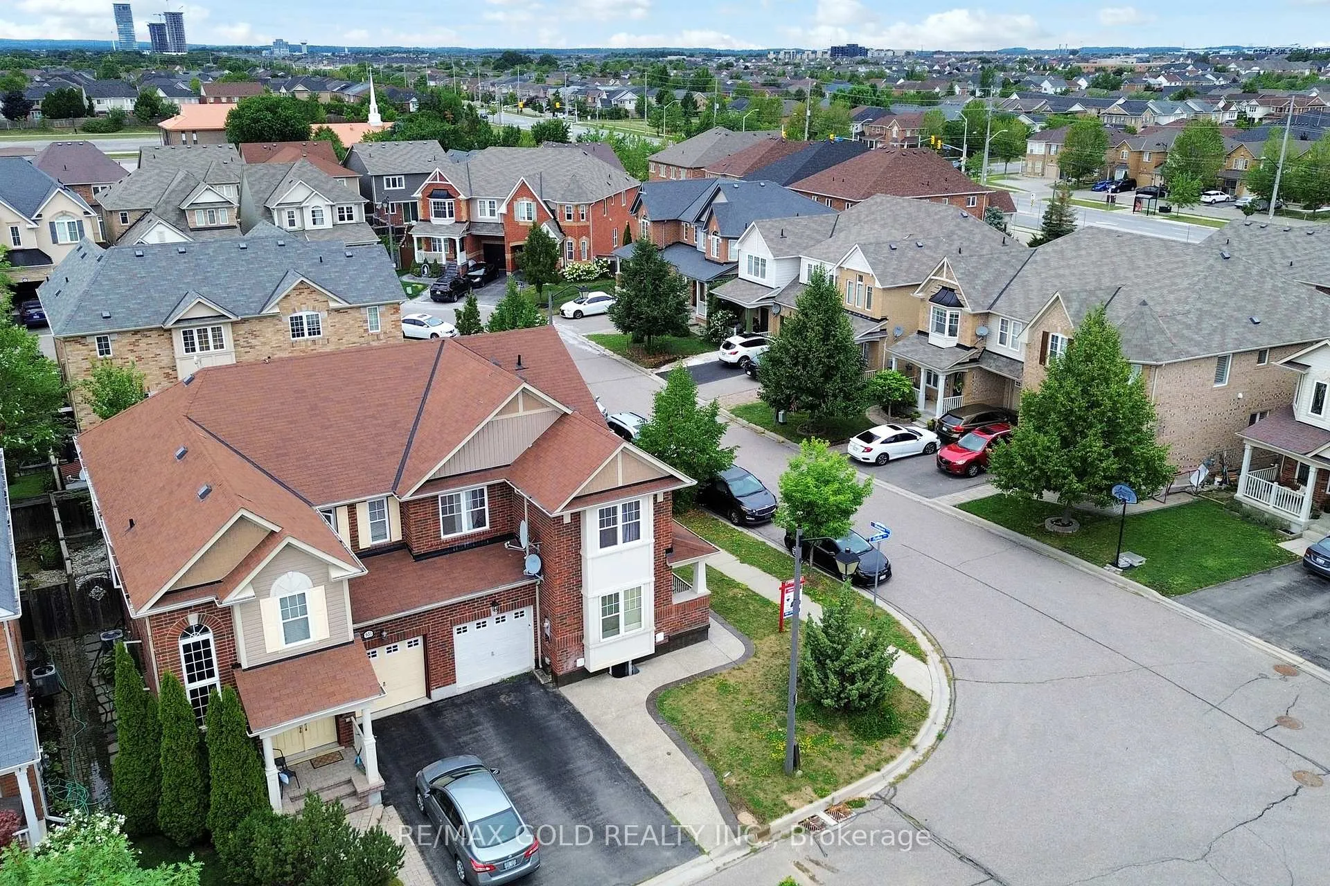 Photo 46 of 933 Raftis Crescent, Milton, Coates — HOMEH