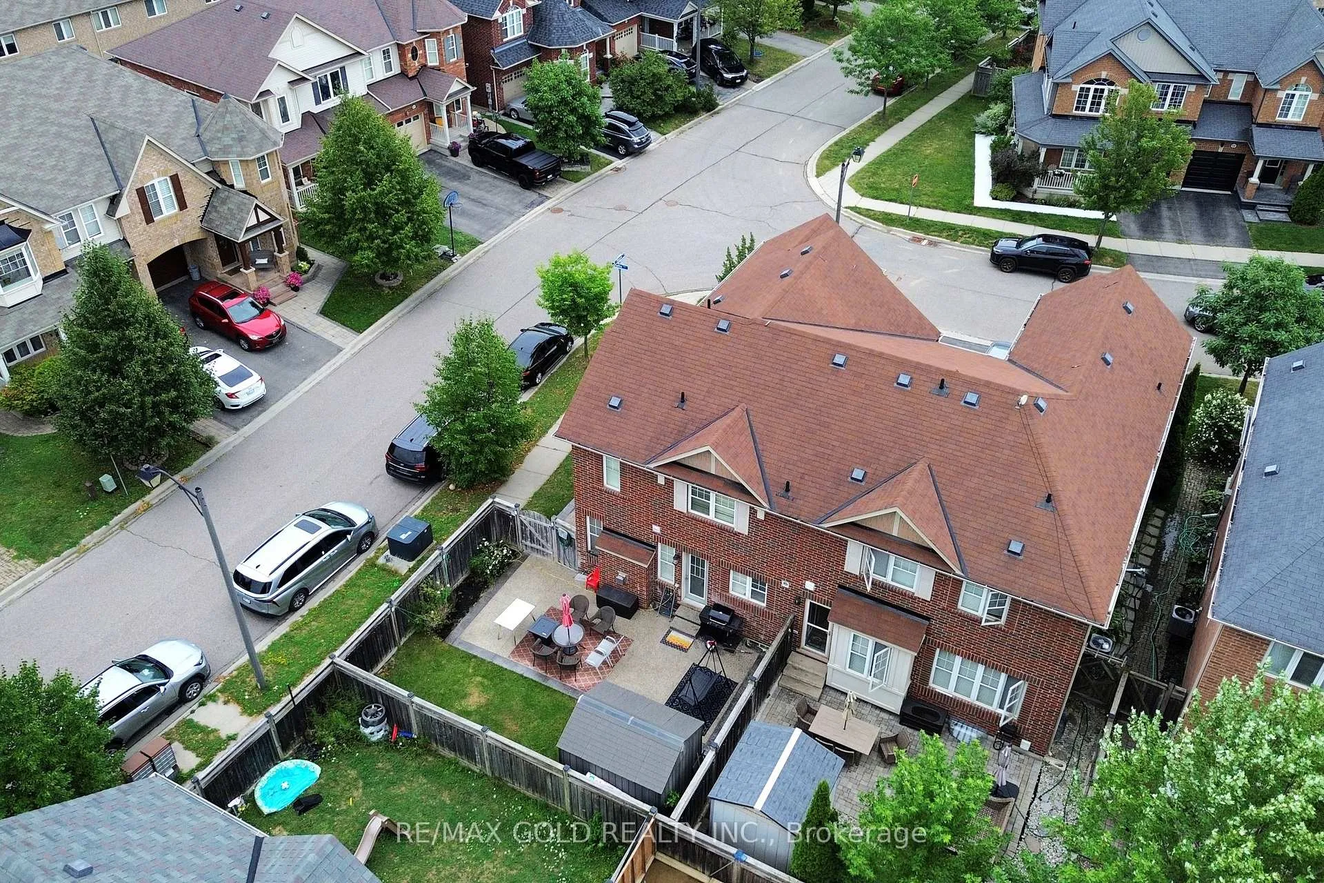 Photo 49 of 933 Raftis Crescent, Milton, Coates — HOMEH