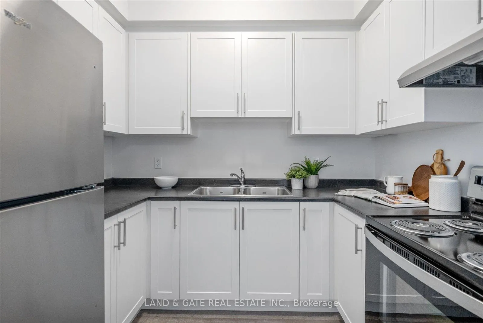 Photo 15 of Unit 6, 223 Albert Street, Oshawa, Central — HOMEH