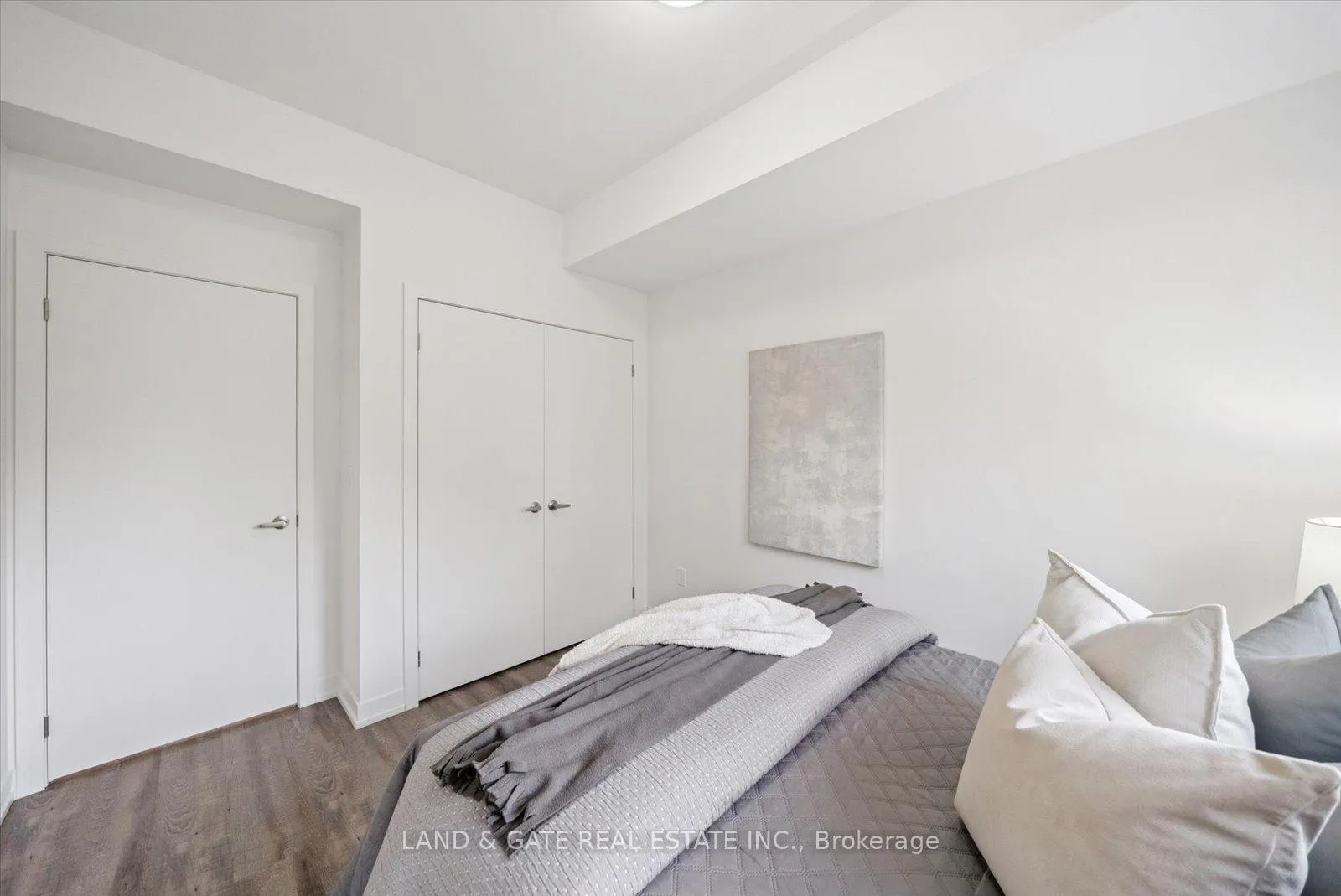 Photo 20 of Unit 6, 223 Albert Street, Oshawa, Central — HOMEH