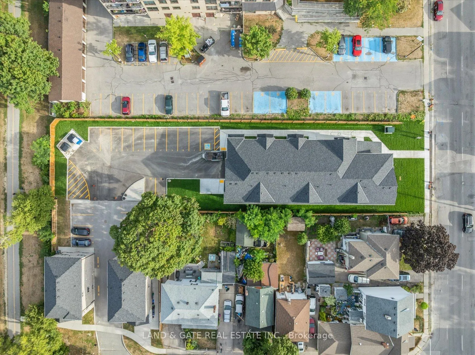 Photo 31 of Unit 6, 223 Albert Street, Oshawa, Central — HOMEH