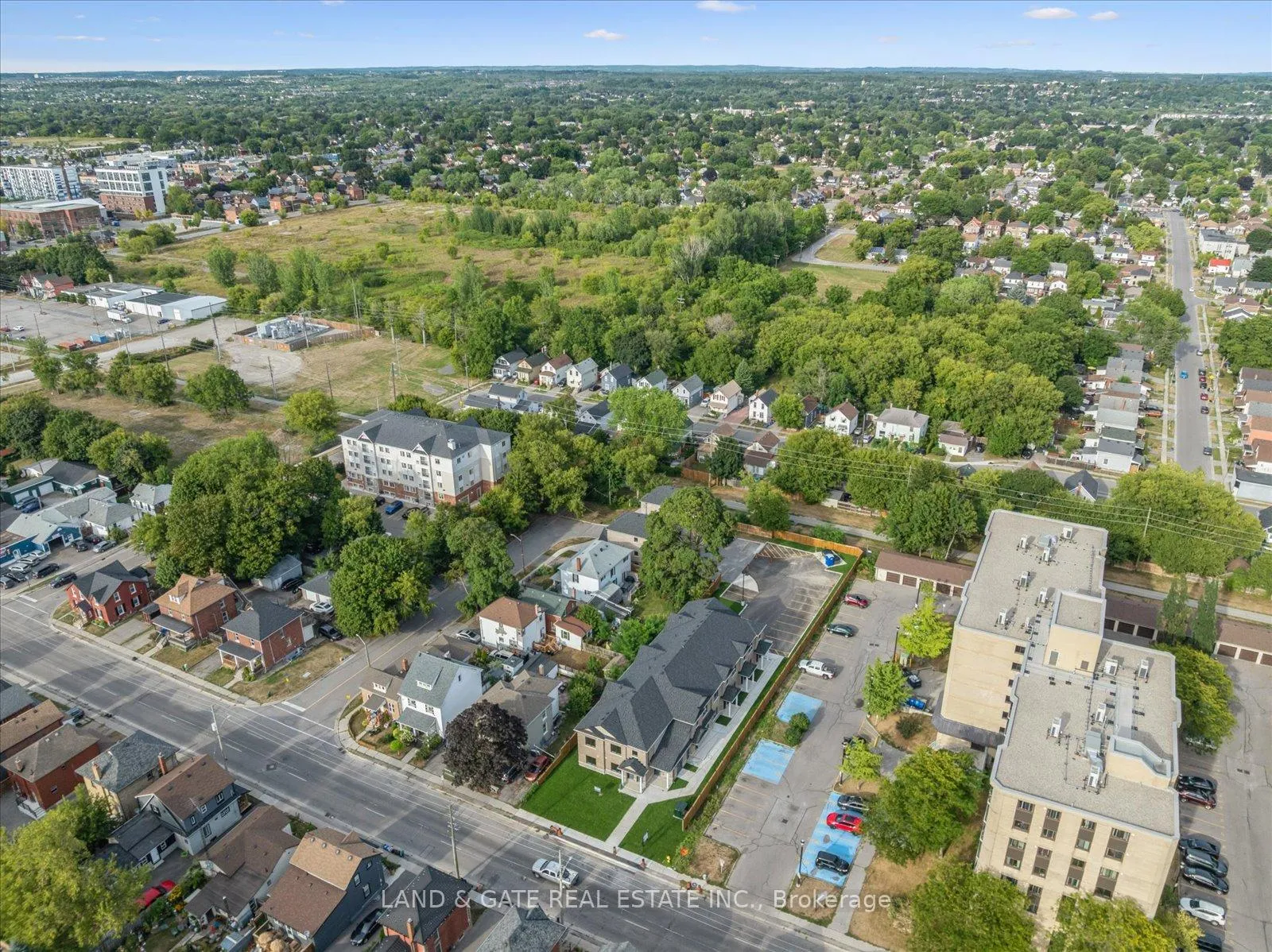 Photo 33 of Unit 6, 223 Albert Street, Oshawa, Central — HOMEH