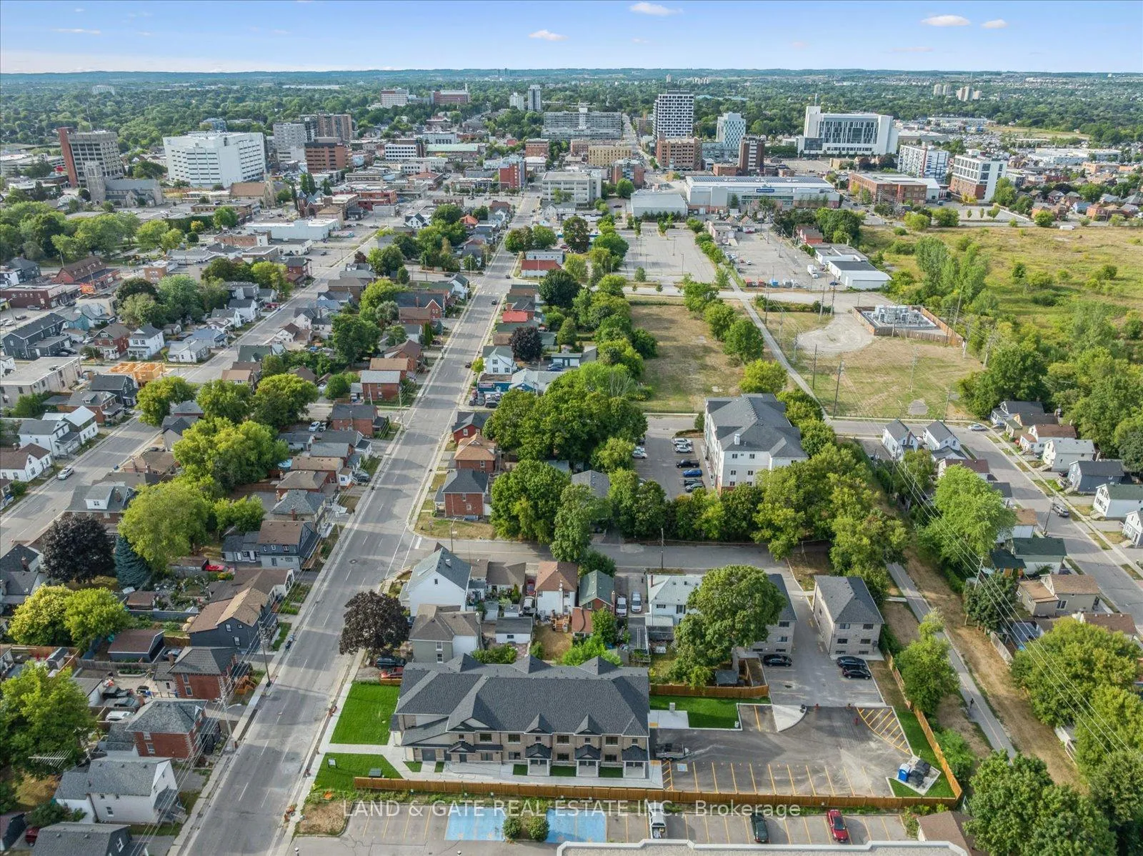 Photo 37 of Unit 6, 223 Albert Street, Oshawa, Central — HOMEH