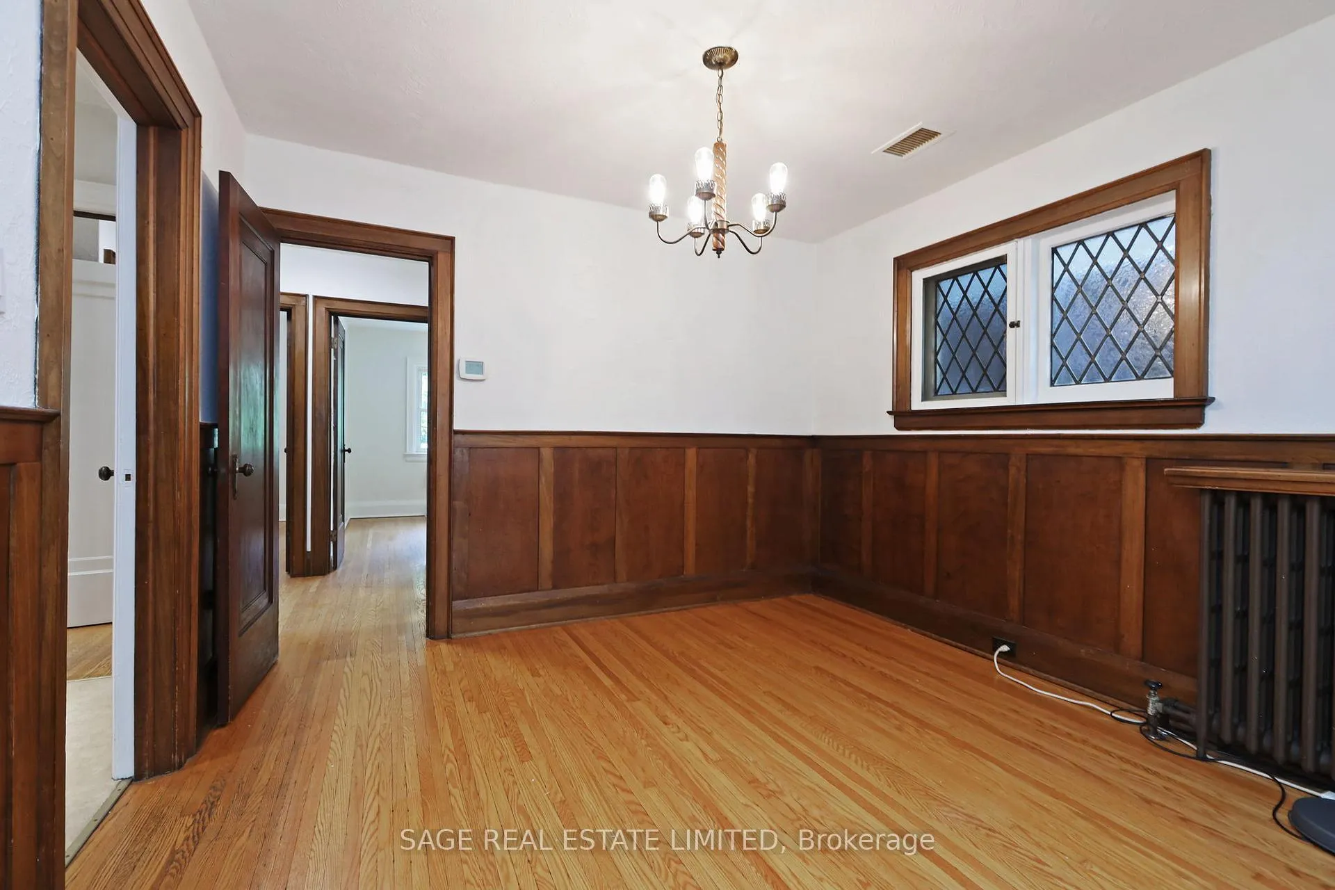Photo 7 of 61 Banff Road, Toronto, Mount Pleasant East — HOMEH