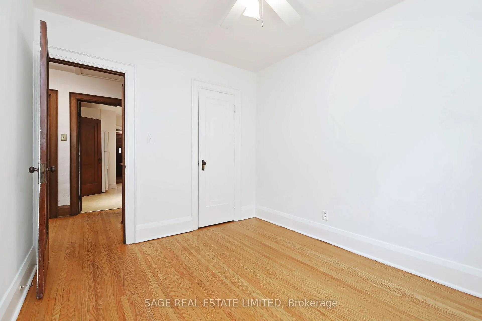 Photo 13 of 61 Banff Road, Toronto, Mount Pleasant East — HOMEH