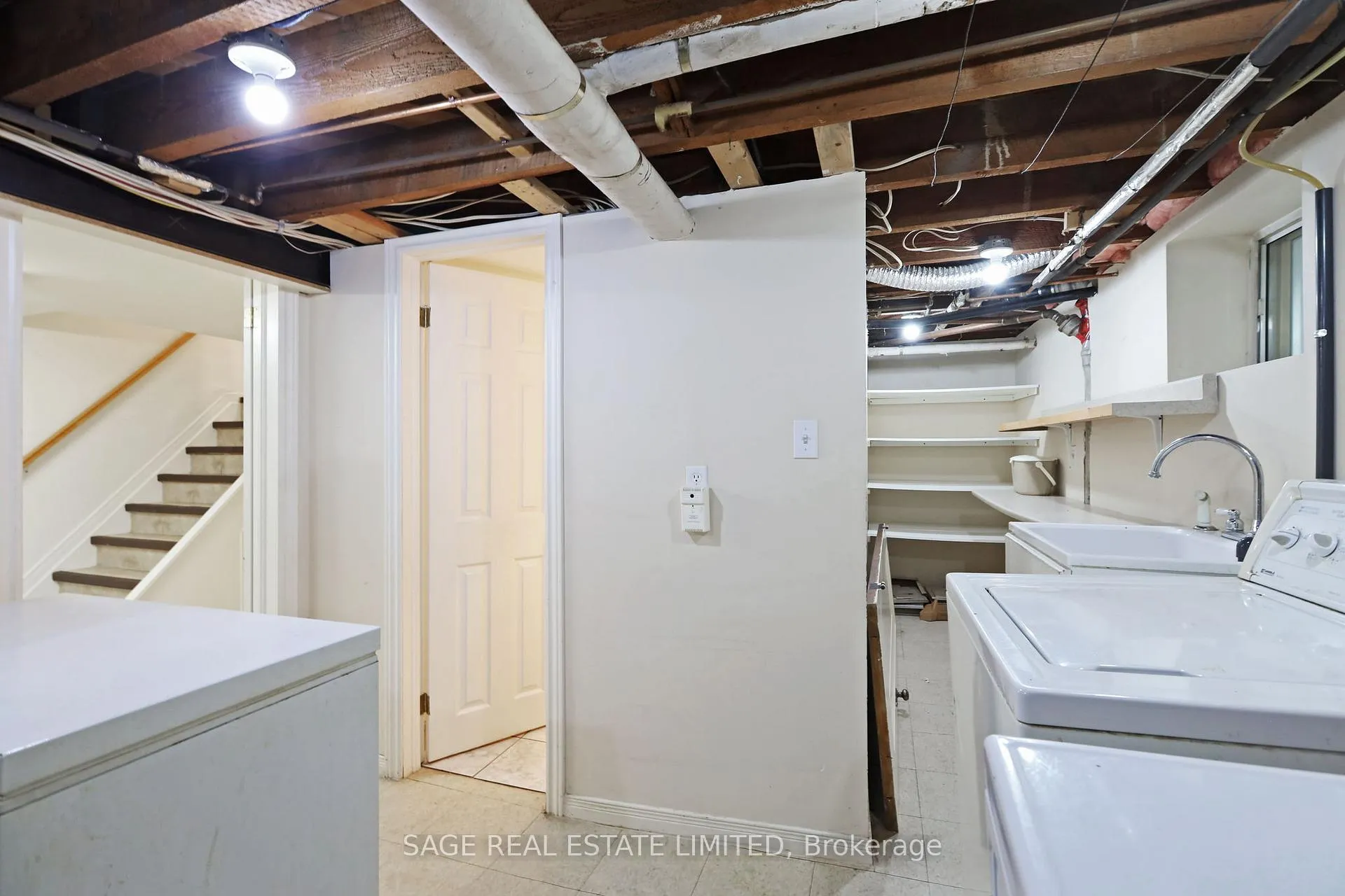 Photo 25 of 61 Banff Road, Toronto, Mount Pleasant East — HOMEH