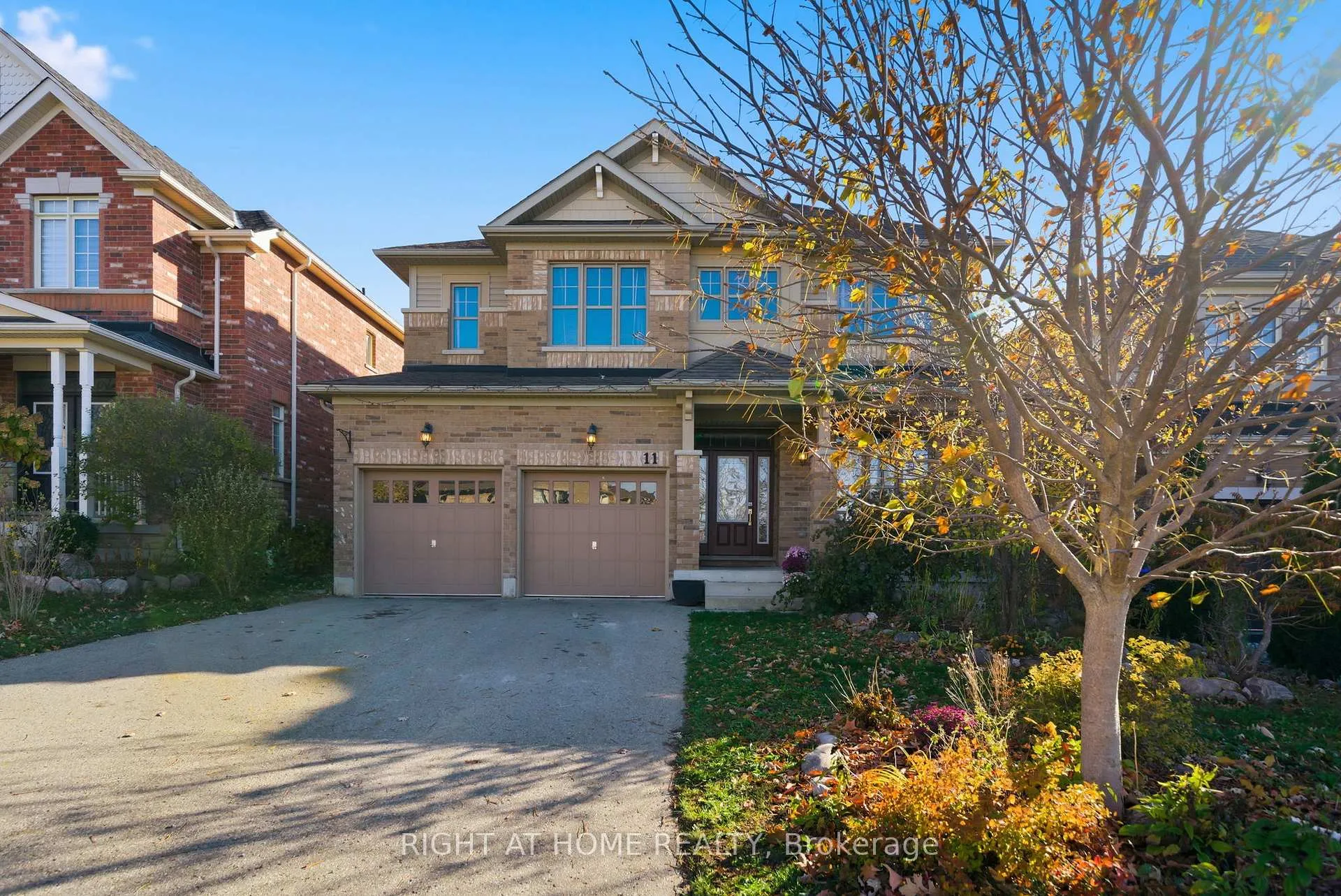 Photo 1 of 11 Mason Drive, New Tecumseth, Alliston — HOMEH
