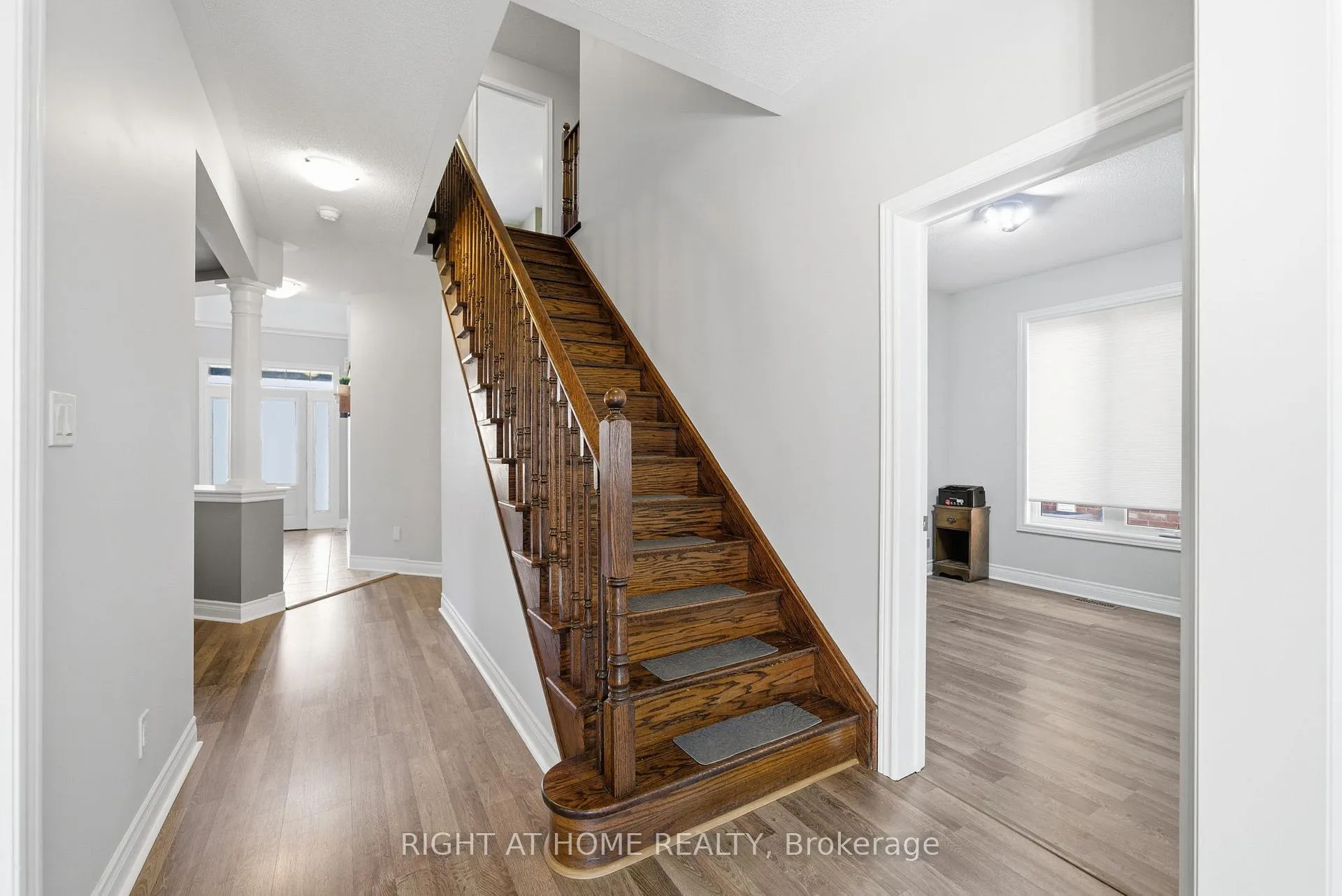 Photo 19 of 11 Mason Drive, New Tecumseth, Alliston — HOMEH