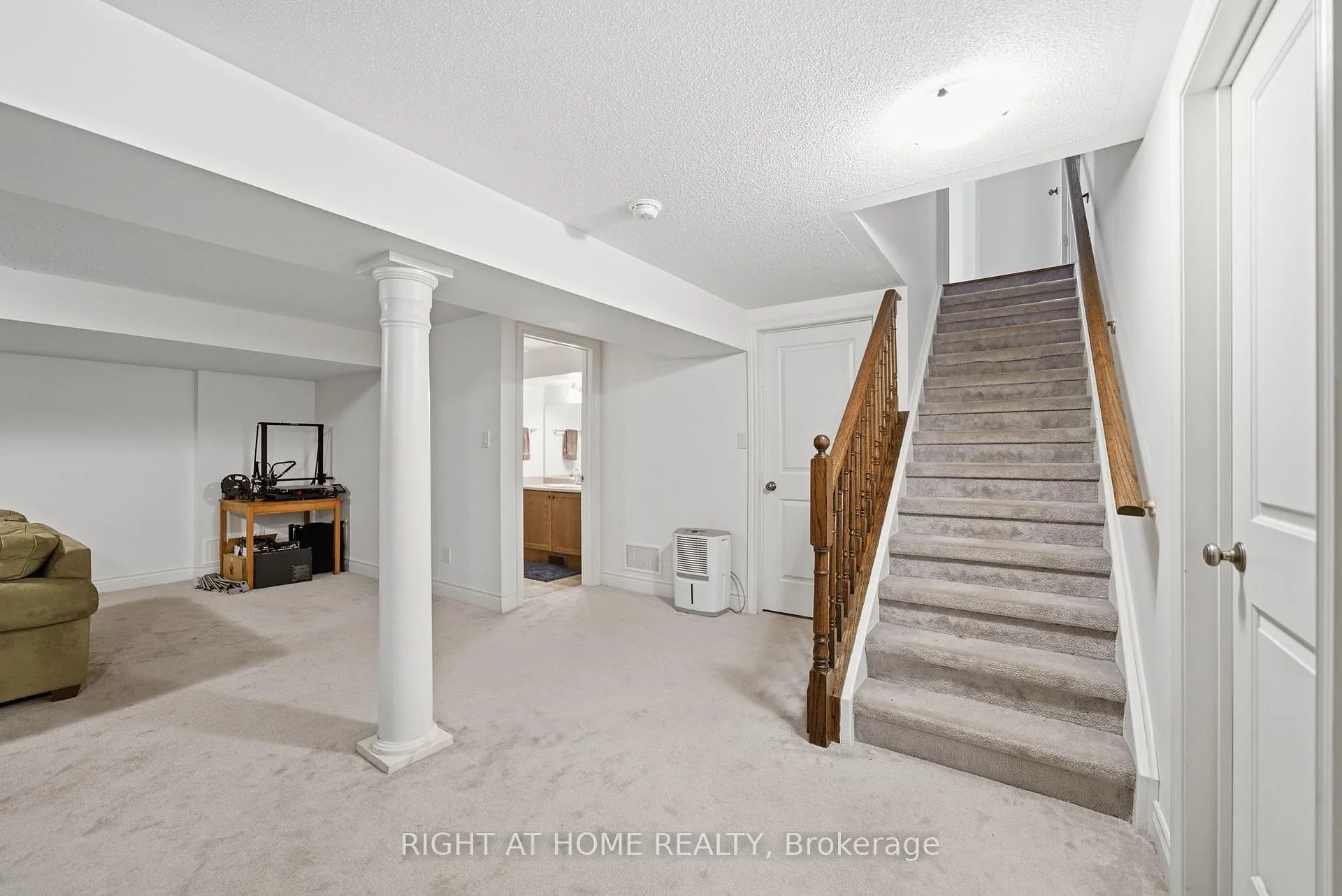 Photo 42 of 11 Mason Drive, New Tecumseth, Alliston — HOMEH