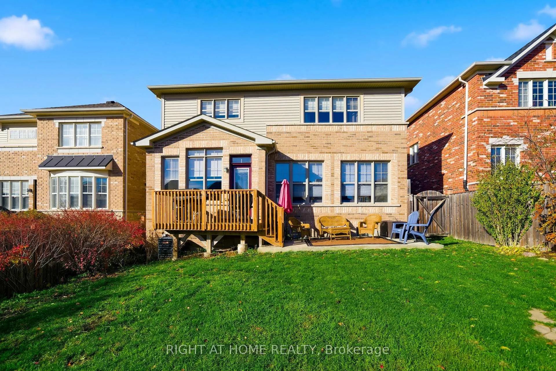 Photo 50 of 11 Mason Drive, New Tecumseth, Alliston — HOMEH