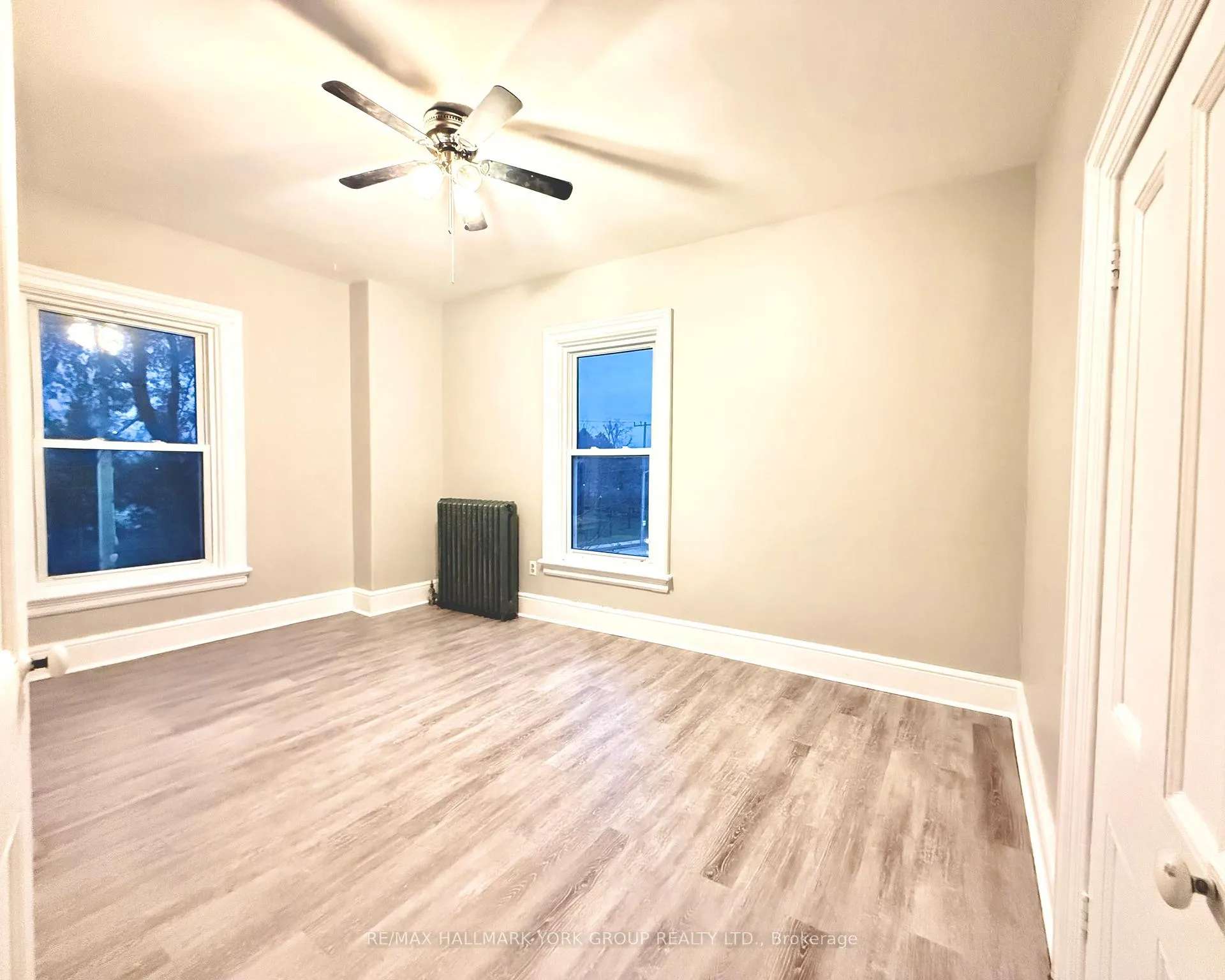 Photo 5 of Unit MAIN, 212 Bradford Street, Barrie, Allandale Centre — HOMEH
