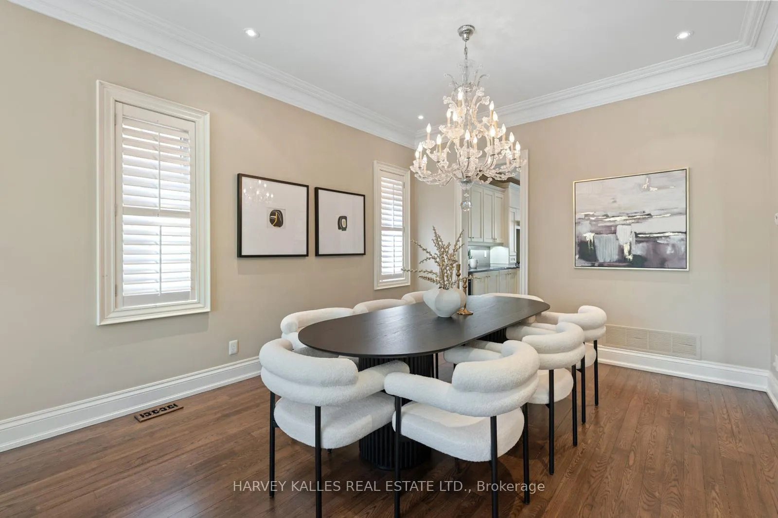 Photo 9 of 538 Woburn Avenue, Toronto, Bedford Park-Nortown — HOMEH