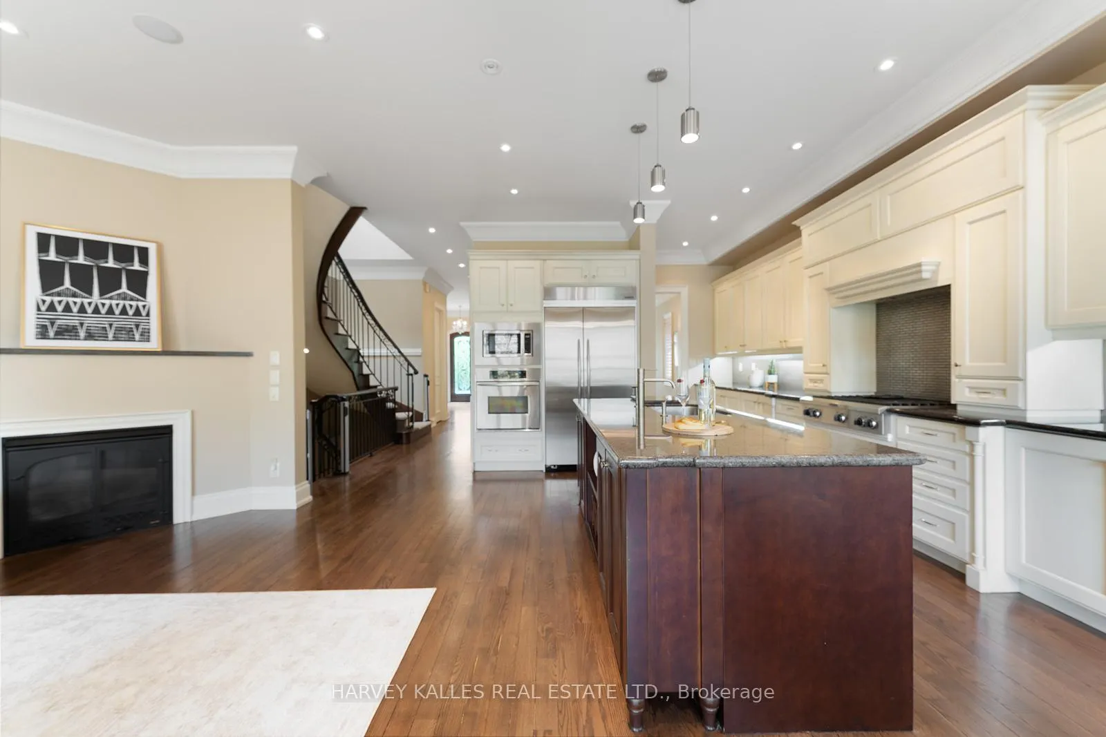 Photo 16 of 538 Woburn Avenue, Toronto, Bedford Park-Nortown — HOMEH