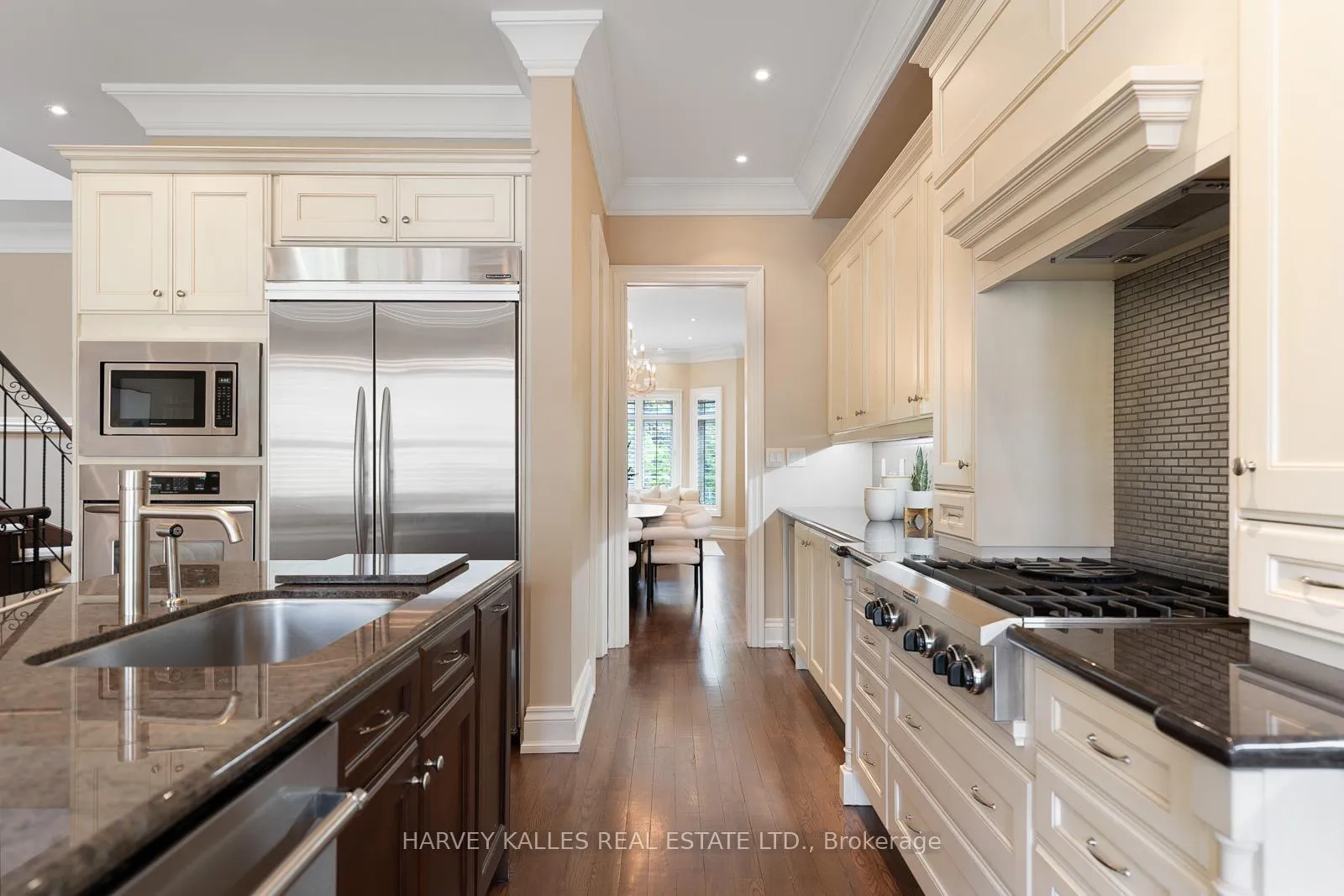 Photo 19 of 538 Woburn Avenue, Toronto, Bedford Park-Nortown — HOMEH