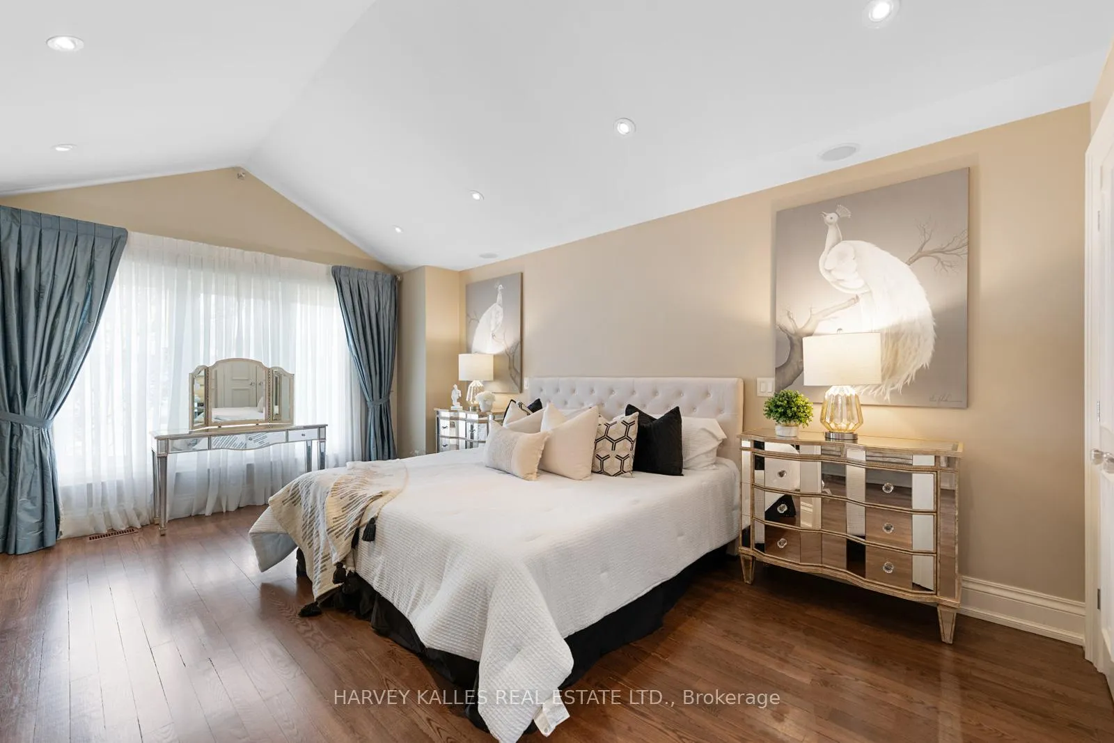 Photo 27 of 538 Woburn Avenue, Toronto, Bedford Park-Nortown — HOMEH