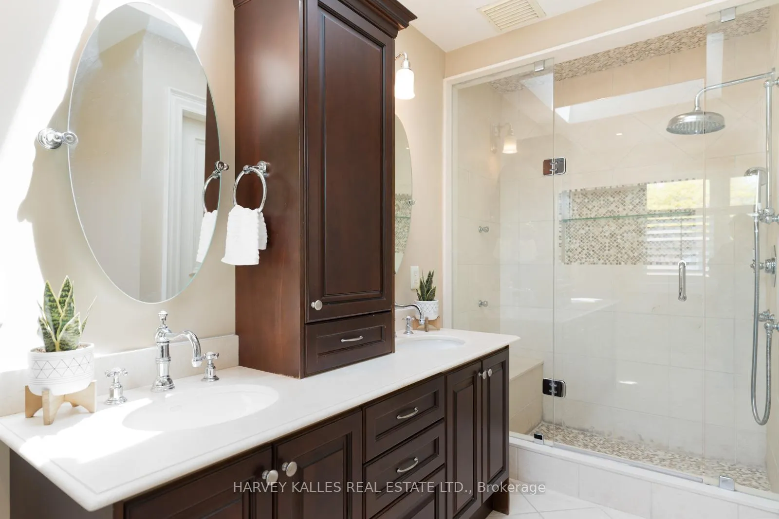 Photo 31 of 538 Woburn Avenue, Toronto, Bedford Park-Nortown — HOMEH