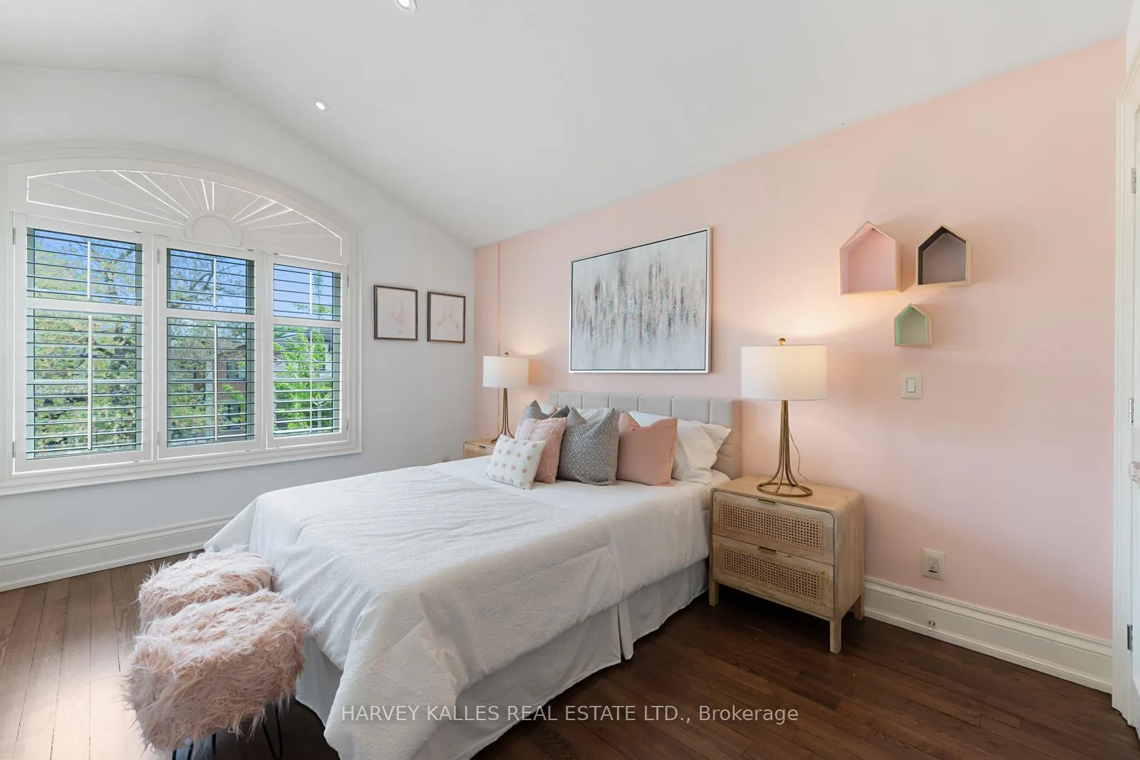 Photo 34 of 538 Woburn Avenue, Toronto, Bedford Park-Nortown — HOMEH