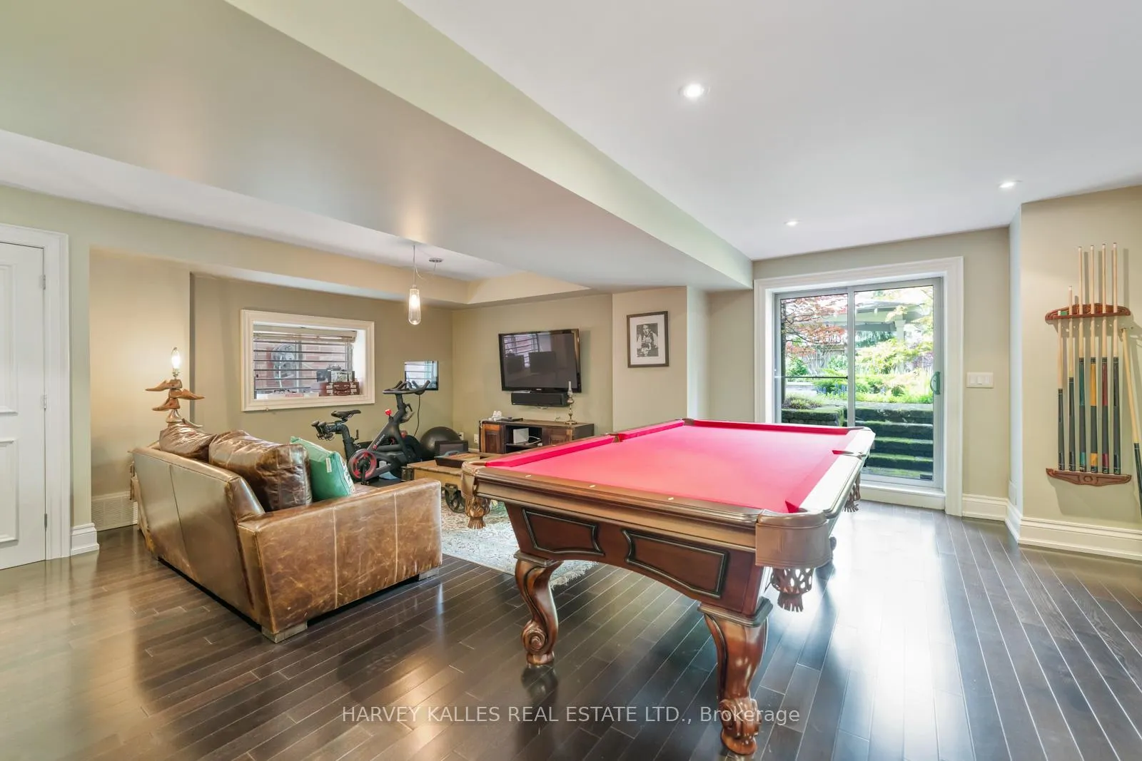 Photo 41 of 538 Woburn Avenue, Toronto, Bedford Park-Nortown — HOMEH